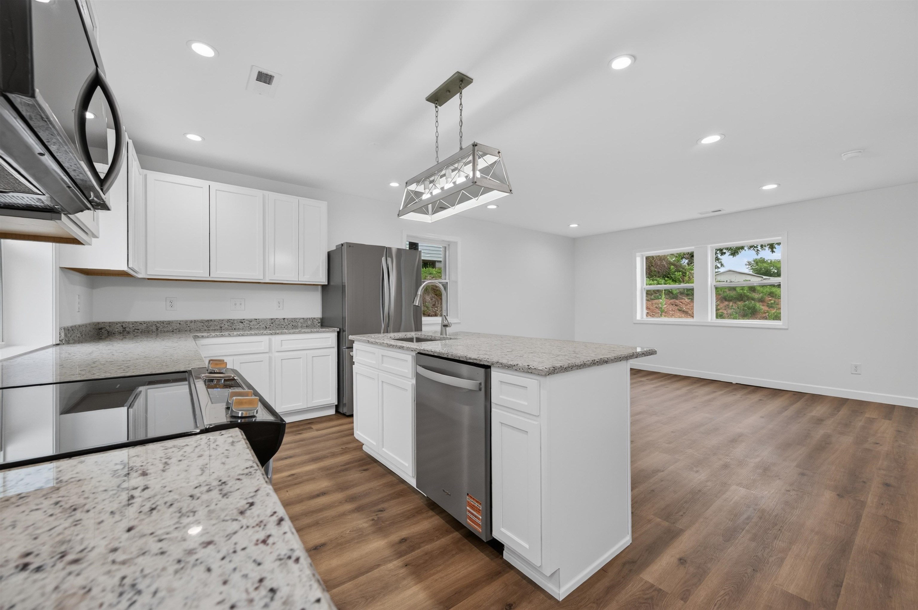 125 Dill Street Narrows VA 24124