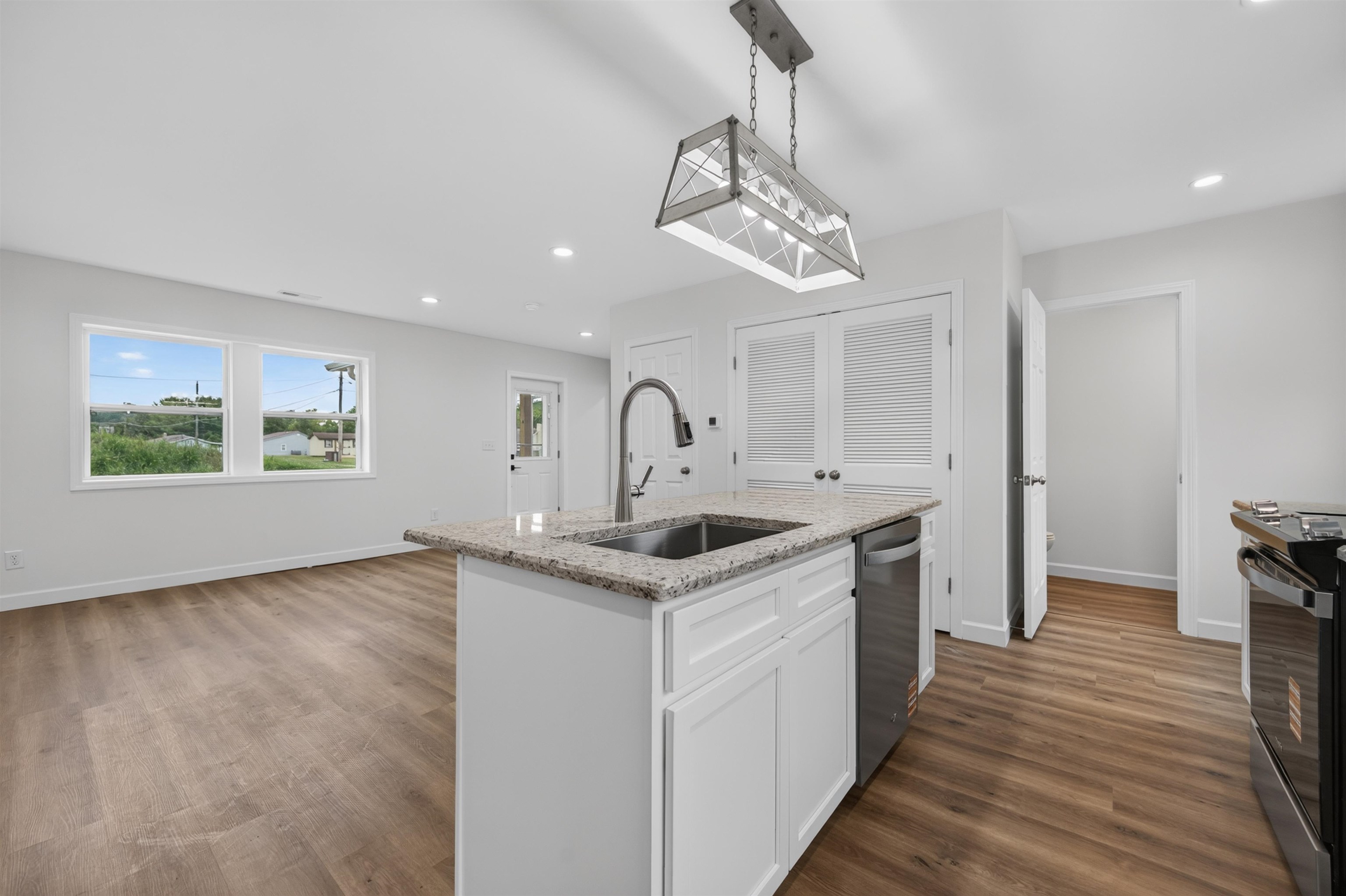 125 Dill Street Narrows VA 24124