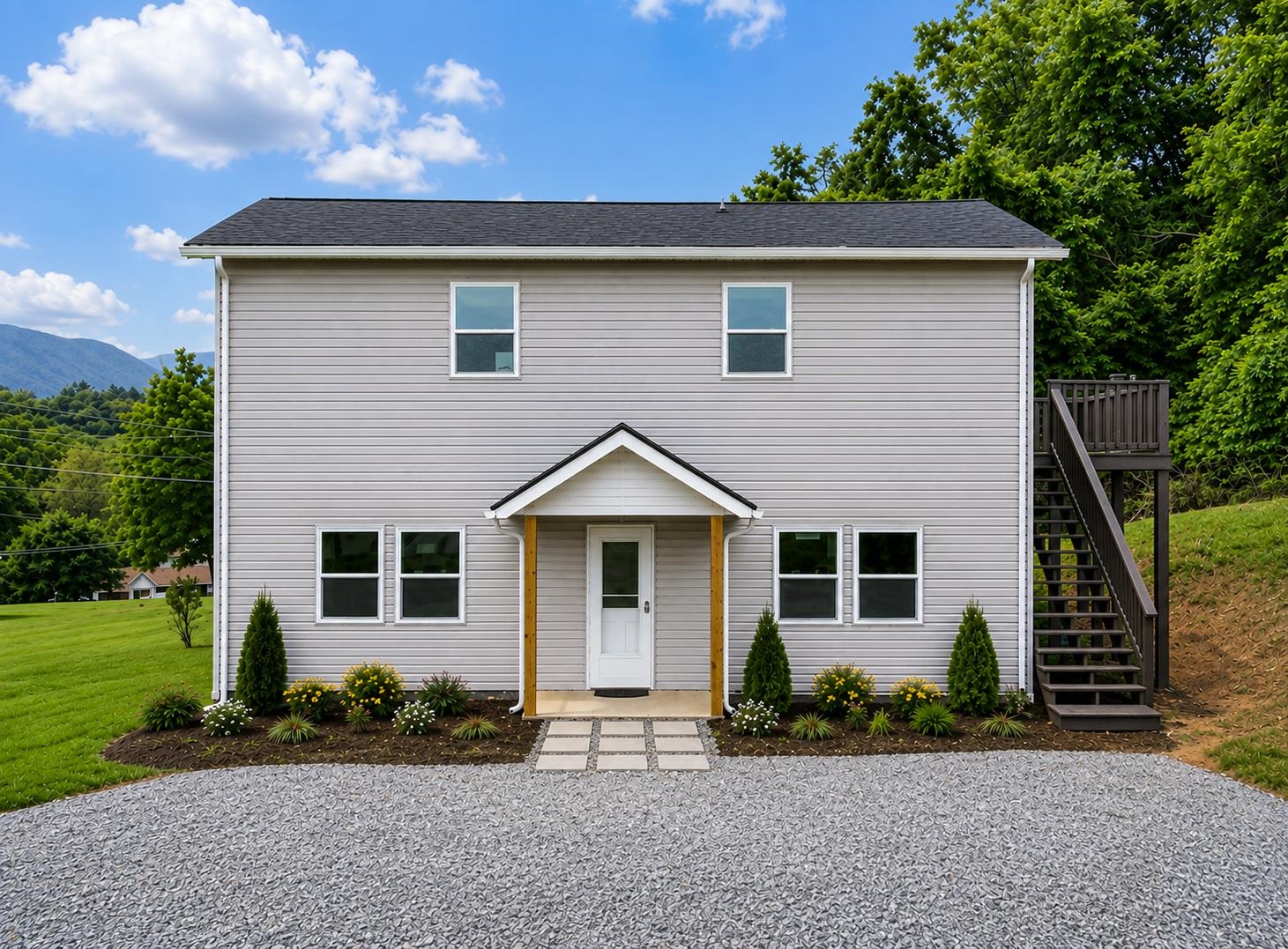 125 Dill Street Narrows VA 24124