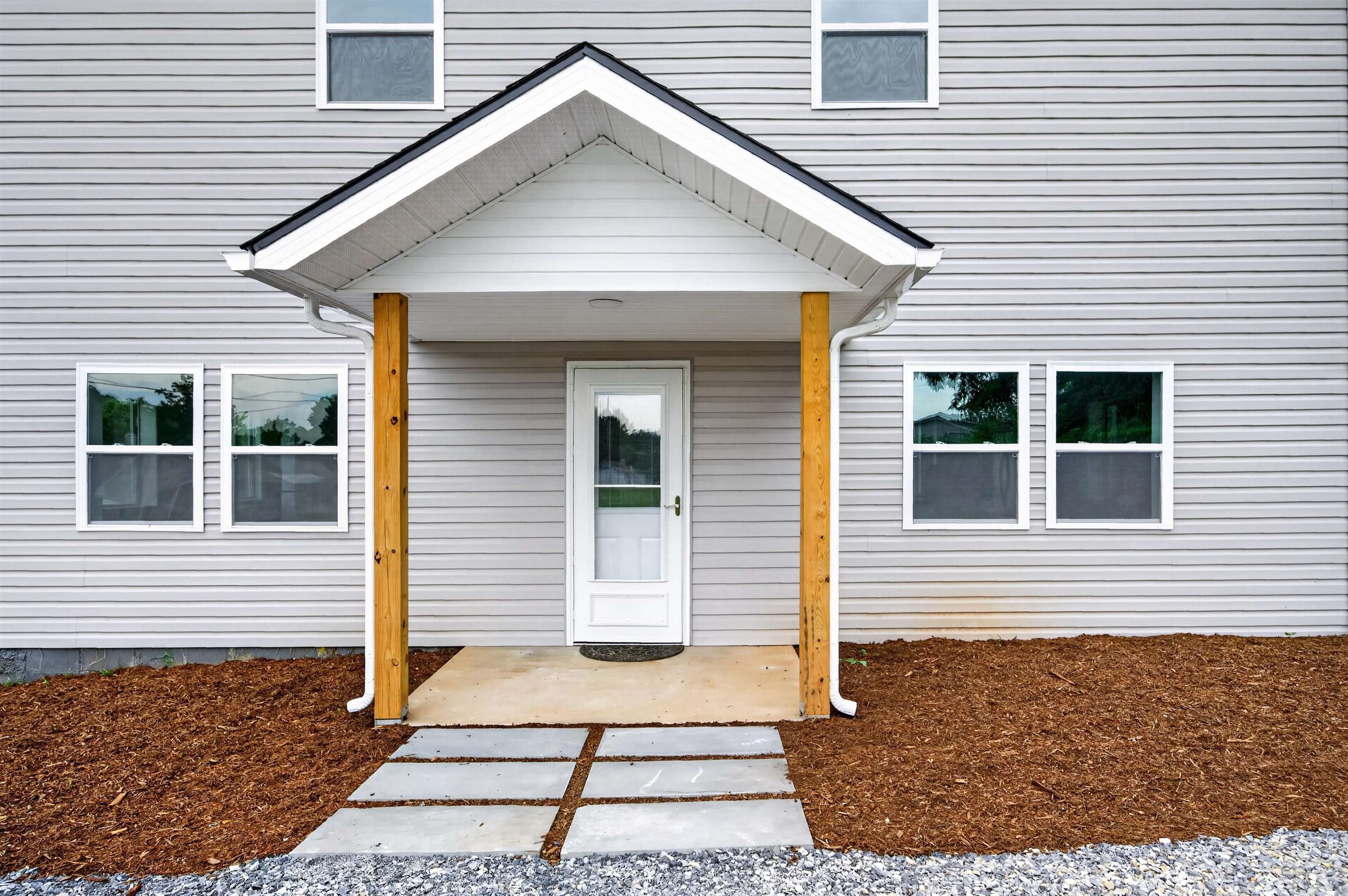 125 Dill Street Narrows VA 24124