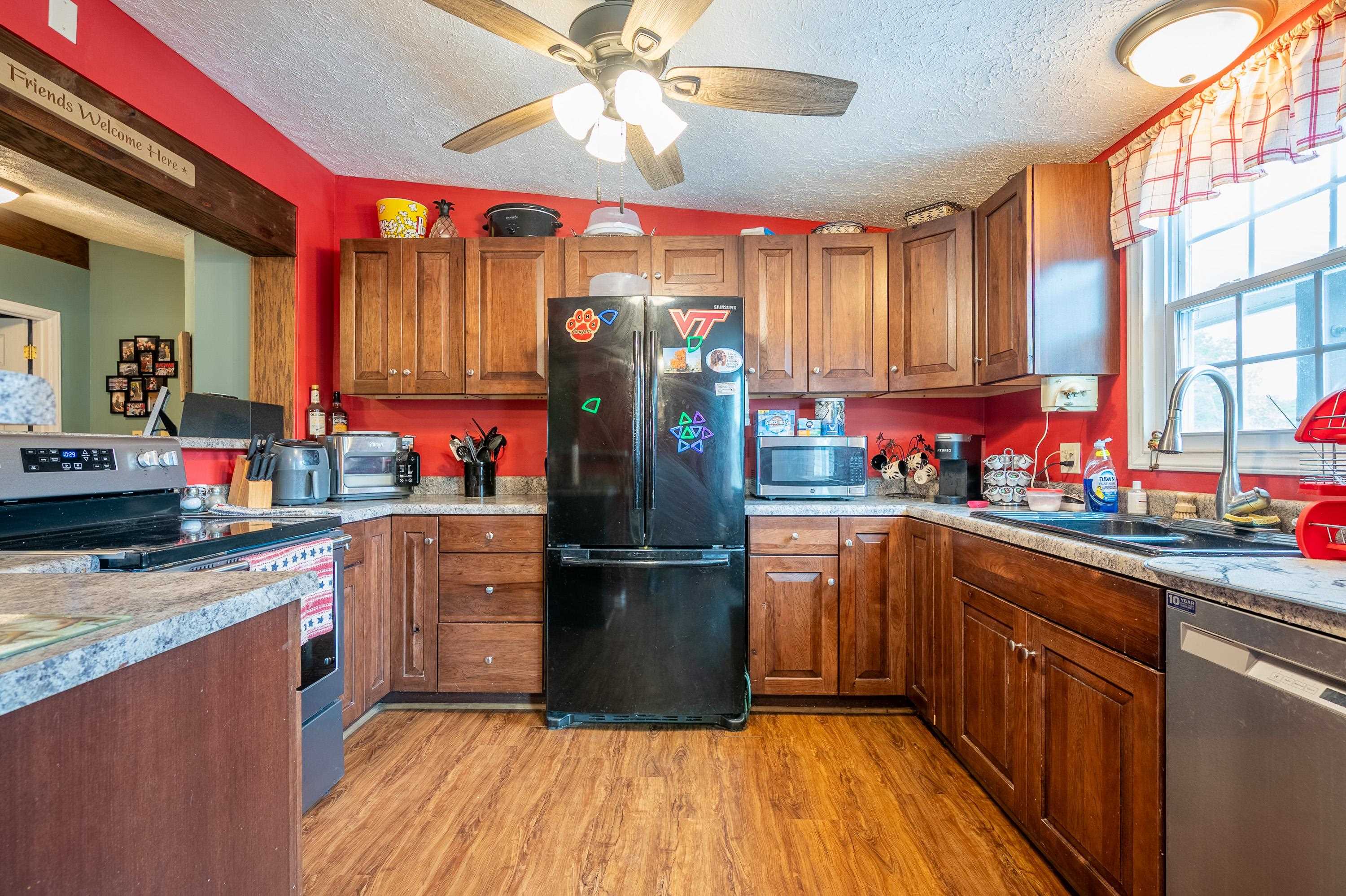 6007 Thornton Road Dublin VA 24084