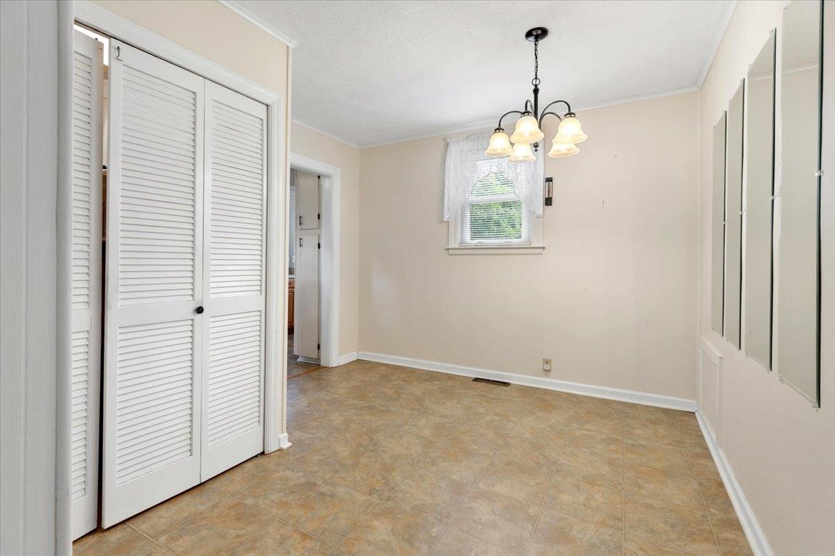 290 W Jackson Street Wytheville VA 24382