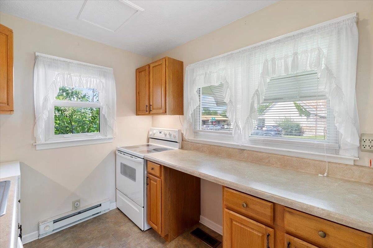 290 W Jackson Street Wytheville VA 24382
