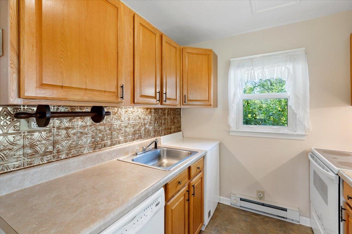 290 W Jackson Street Wytheville VA 24382