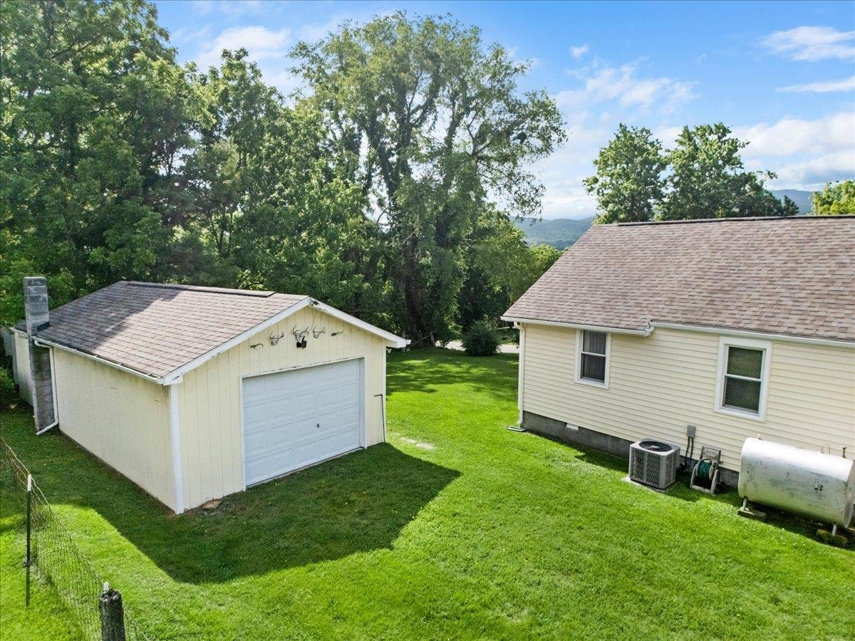 290 W Jackson Street Wytheville VA 24382
