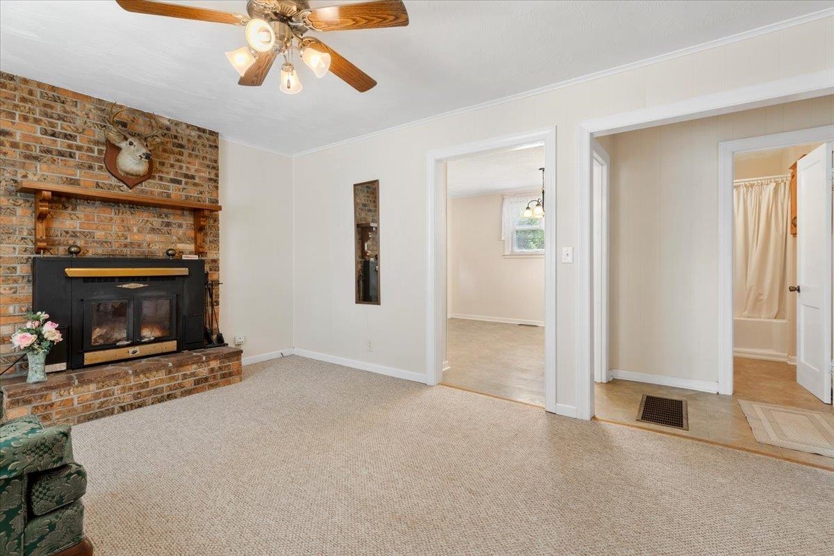 290 W Jackson Street Wytheville VA 24382