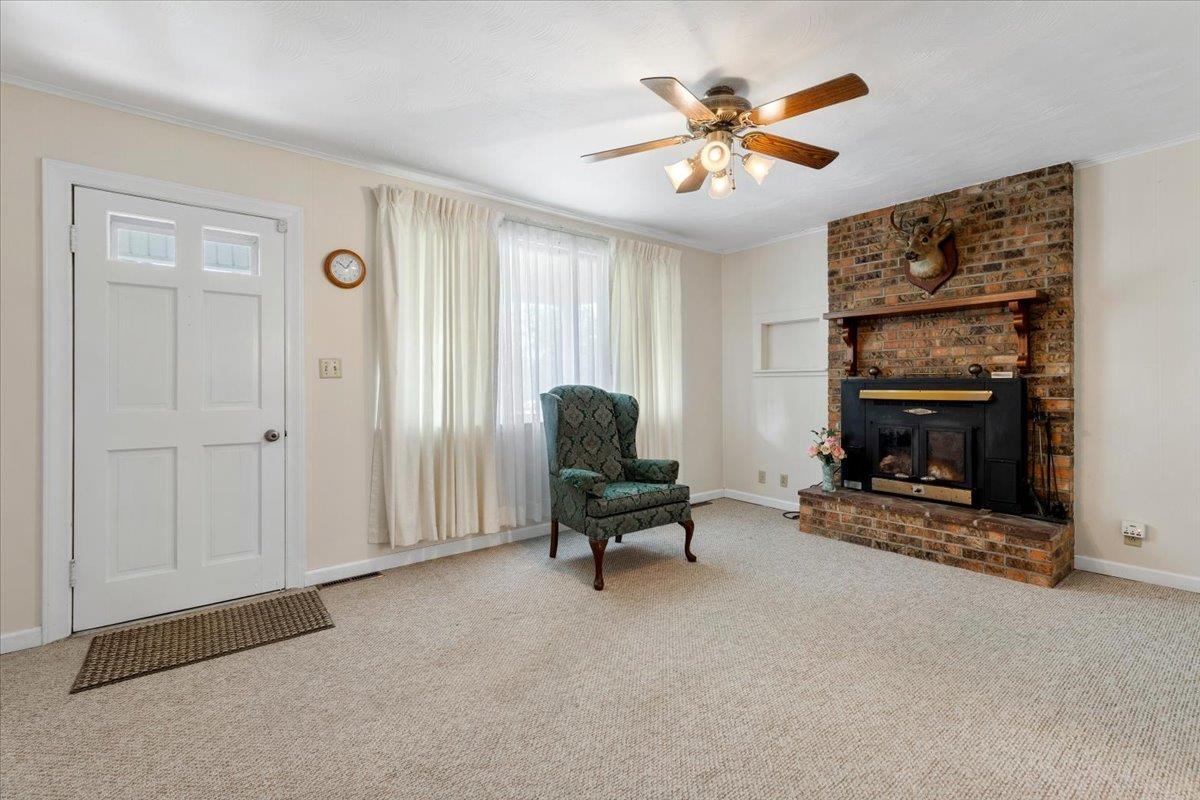 290 W Jackson Street Wytheville VA 24382