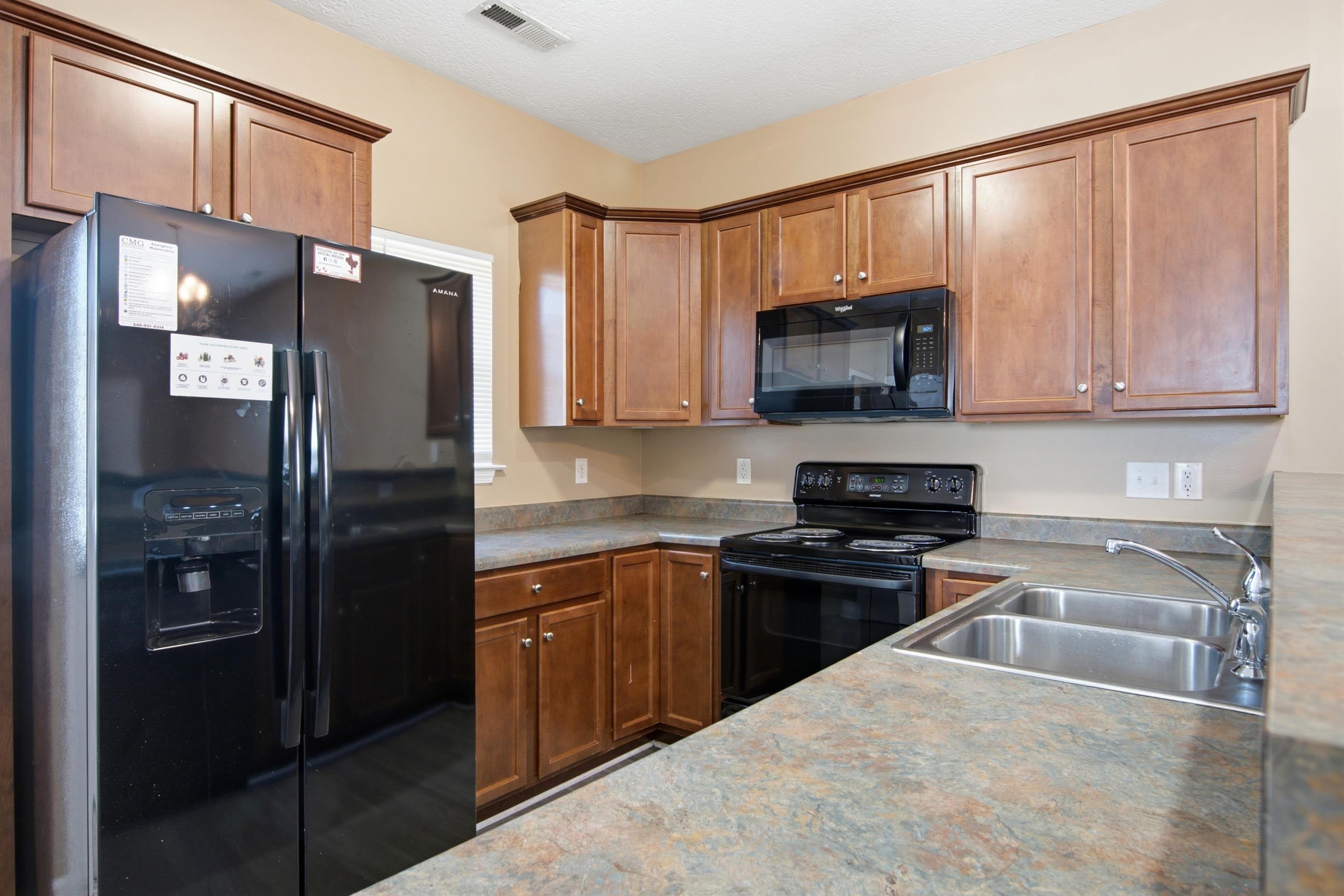1721 Aden Lane Blacksburg VA 24060