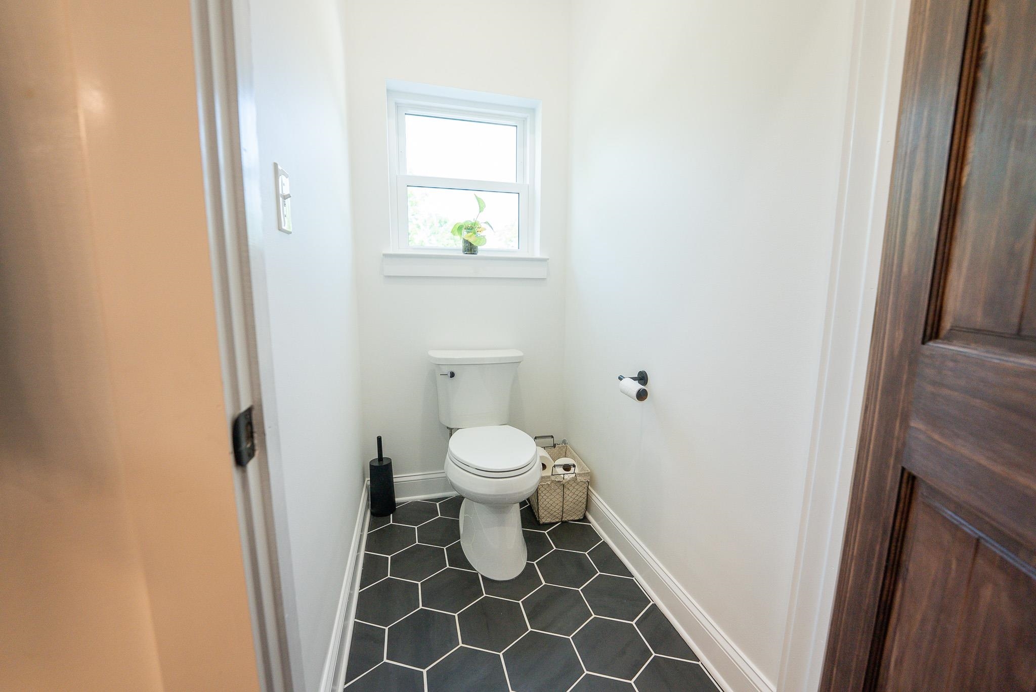 2822 Huffville Road Pilot VA 24138