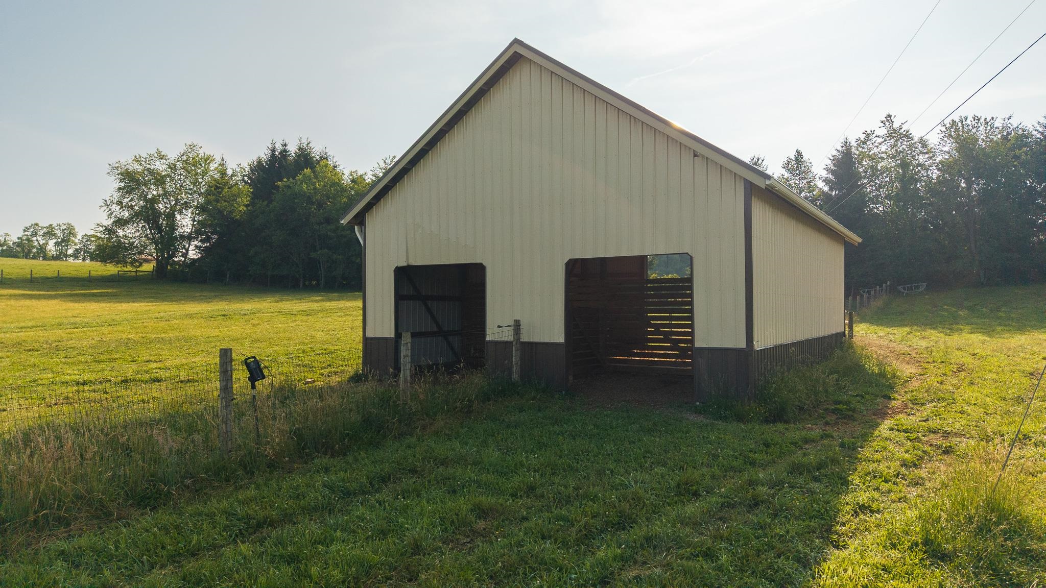 2822 Huffville Road Pilot VA 24138