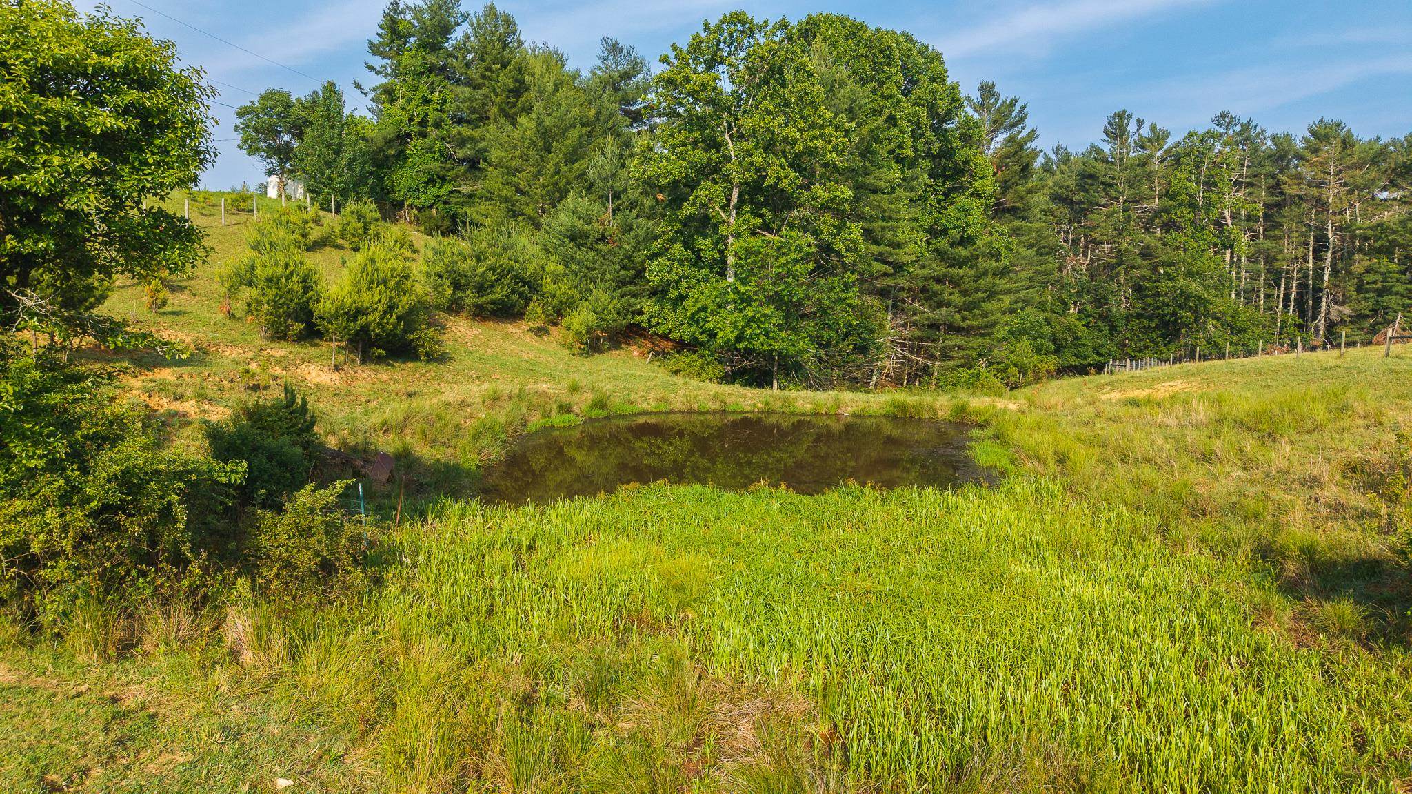 2822 Huffville Road Pilot VA 24138