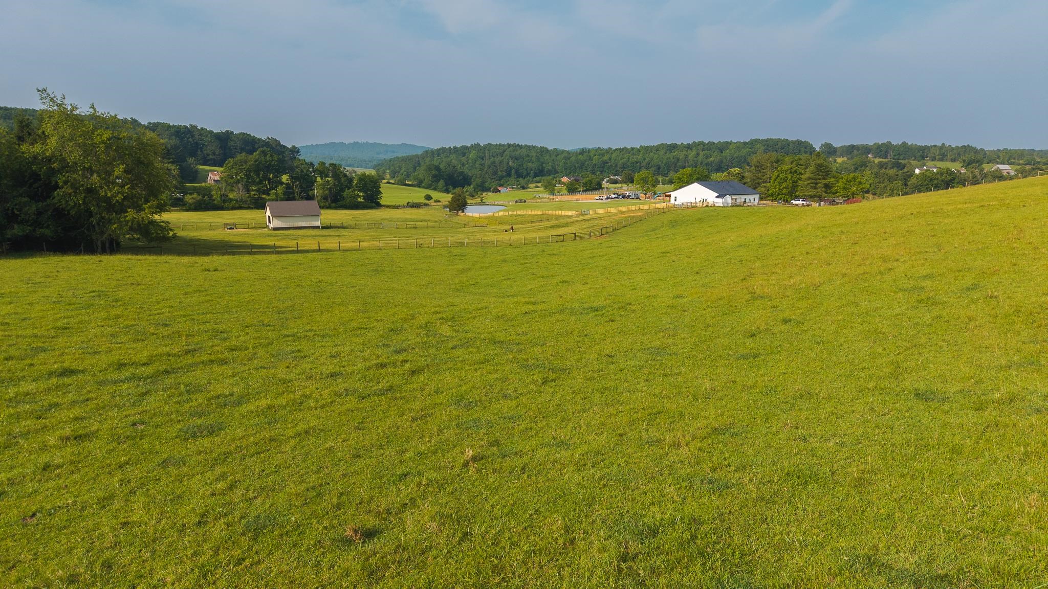 2822 Huffville Road Pilot VA 24138