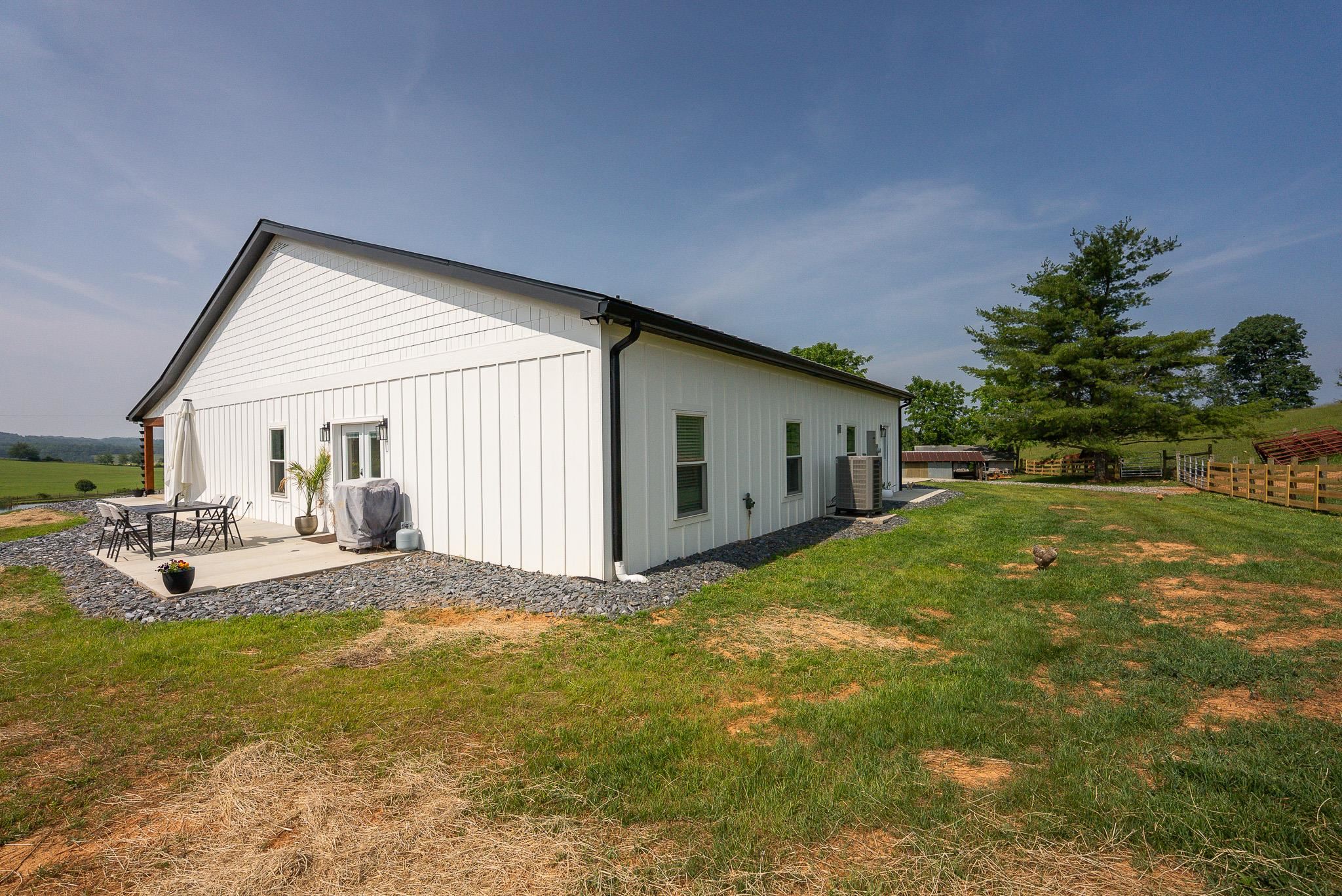2822 Huffville Road Pilot VA 24138