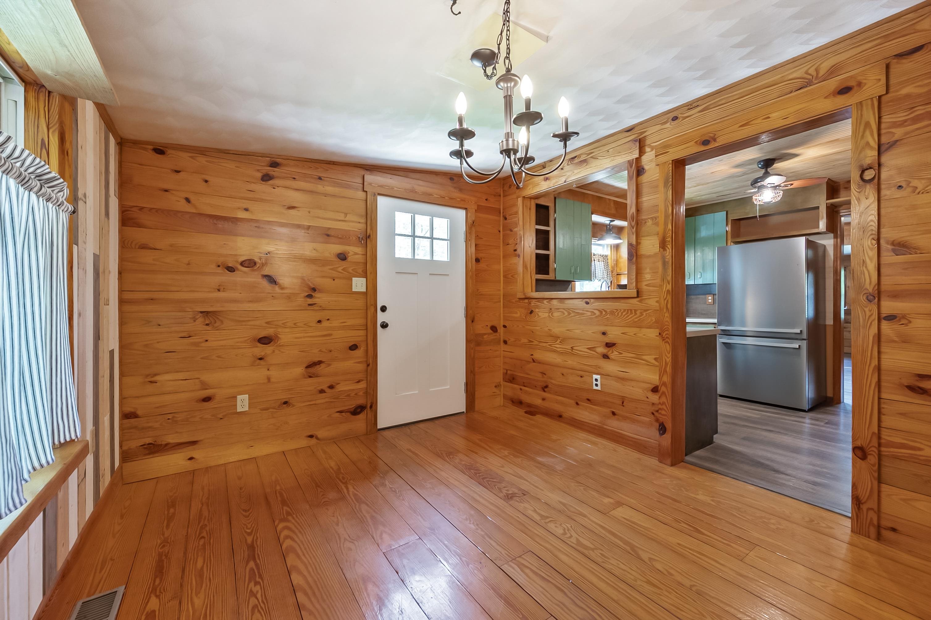 2389 Reesedale Road Elliston VA 24087