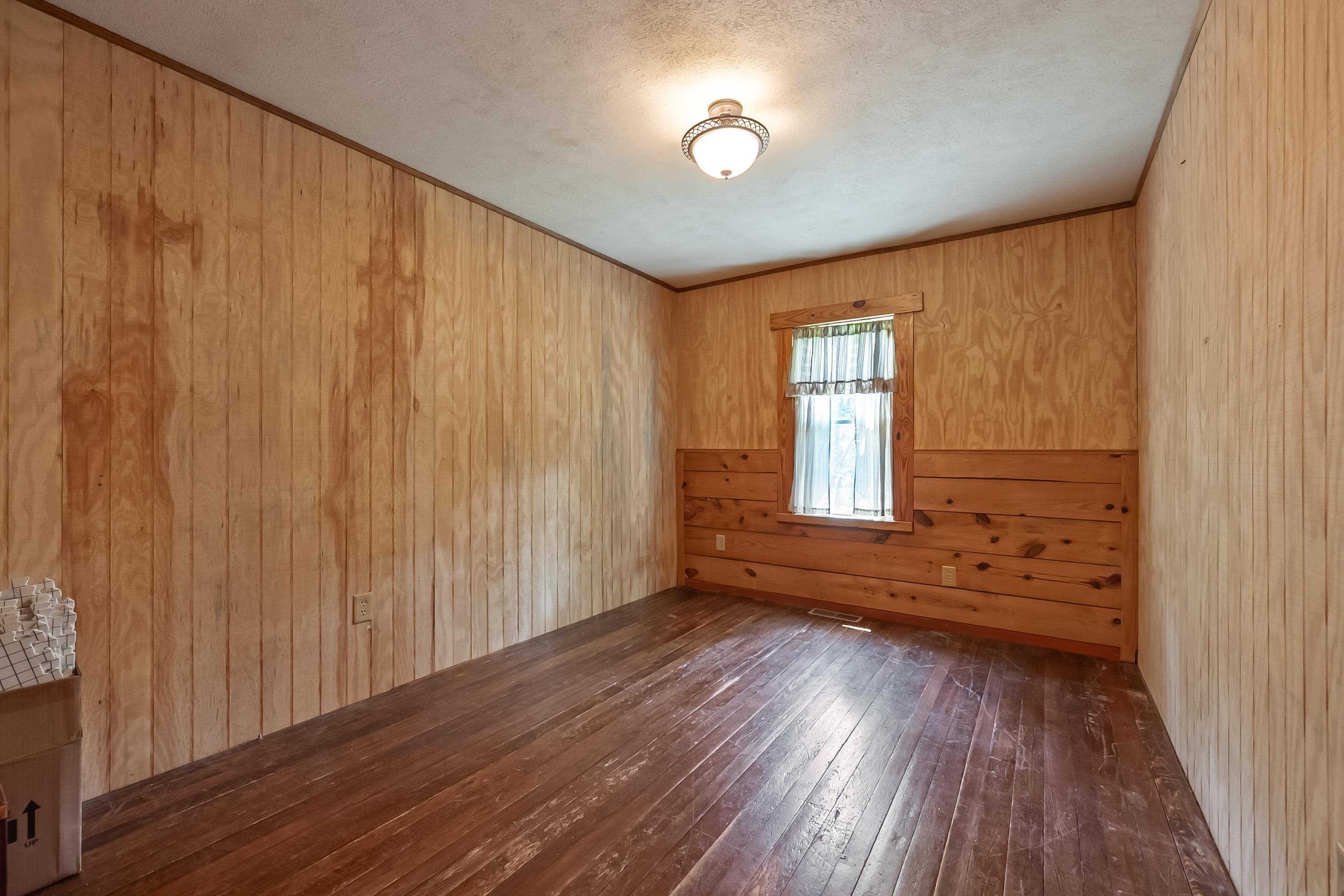 2389 Reesedale Road Elliston VA 24087