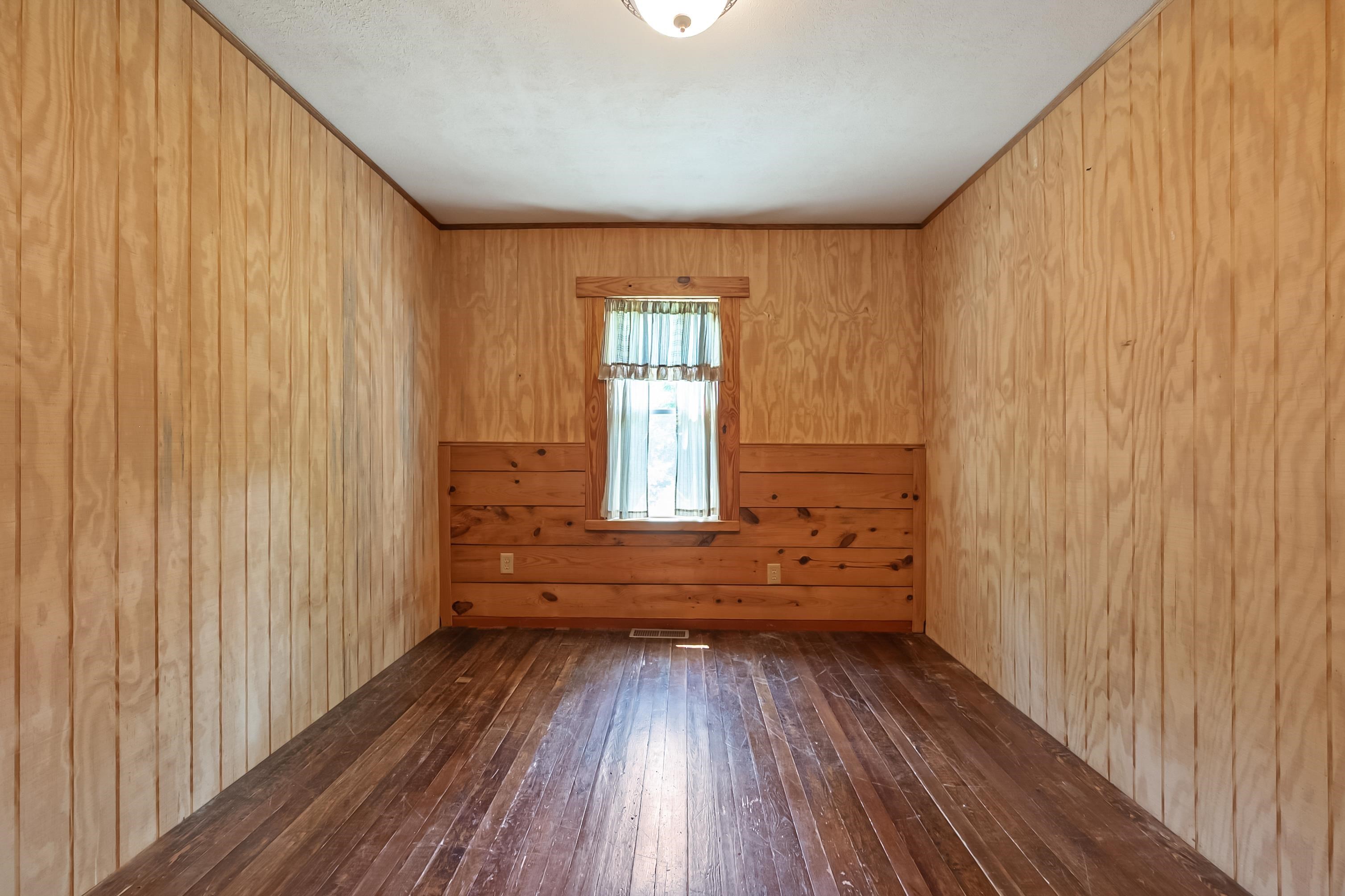 2389 Reesedale Road Elliston VA 24087