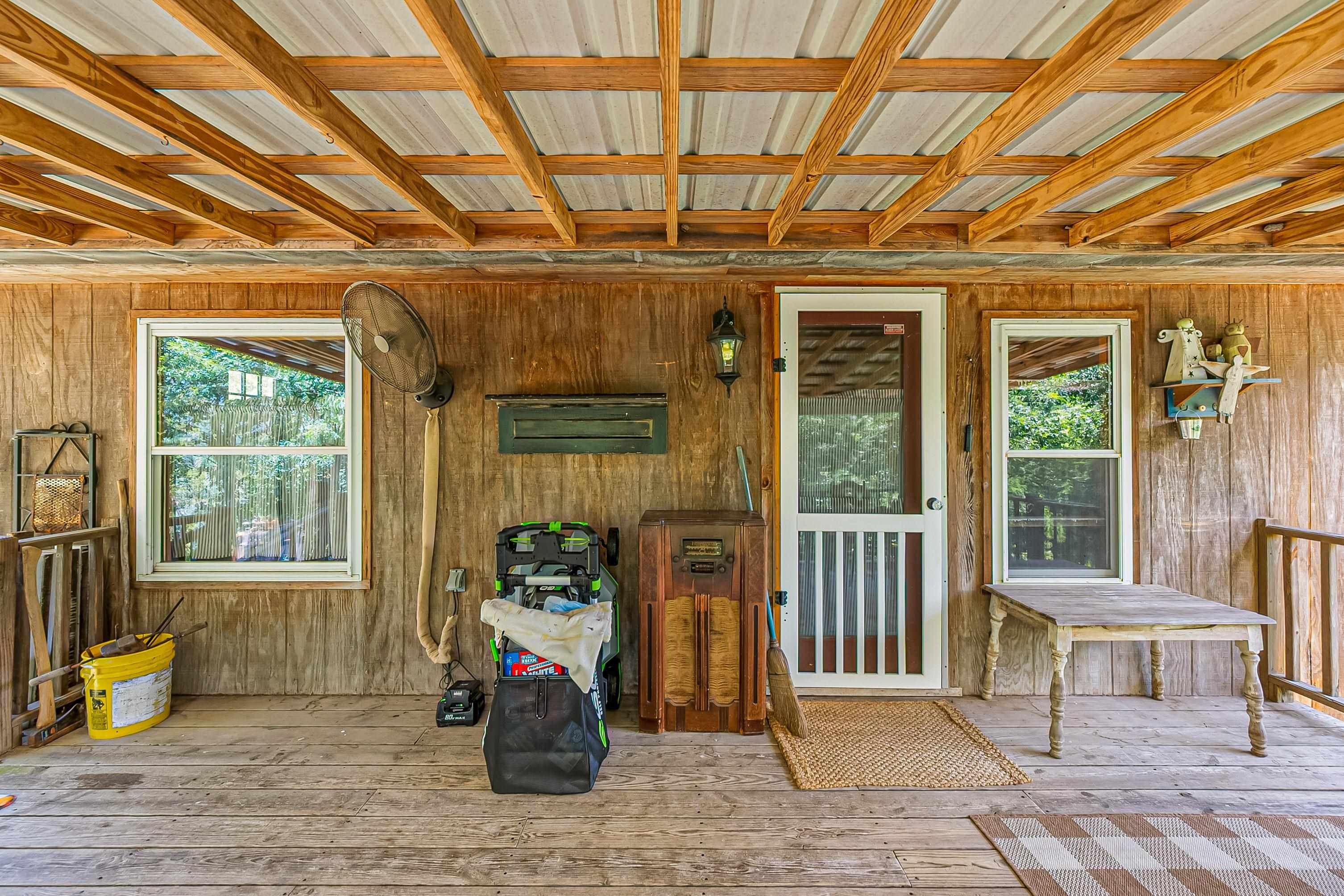 2389 Reesedale Road Elliston VA 24087