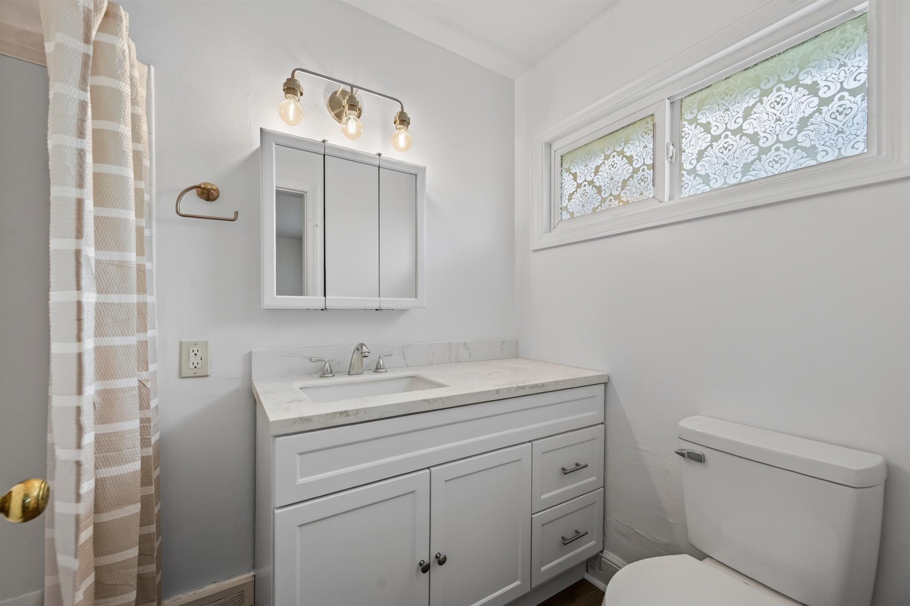 203 Taylor Street Radford VA 24141