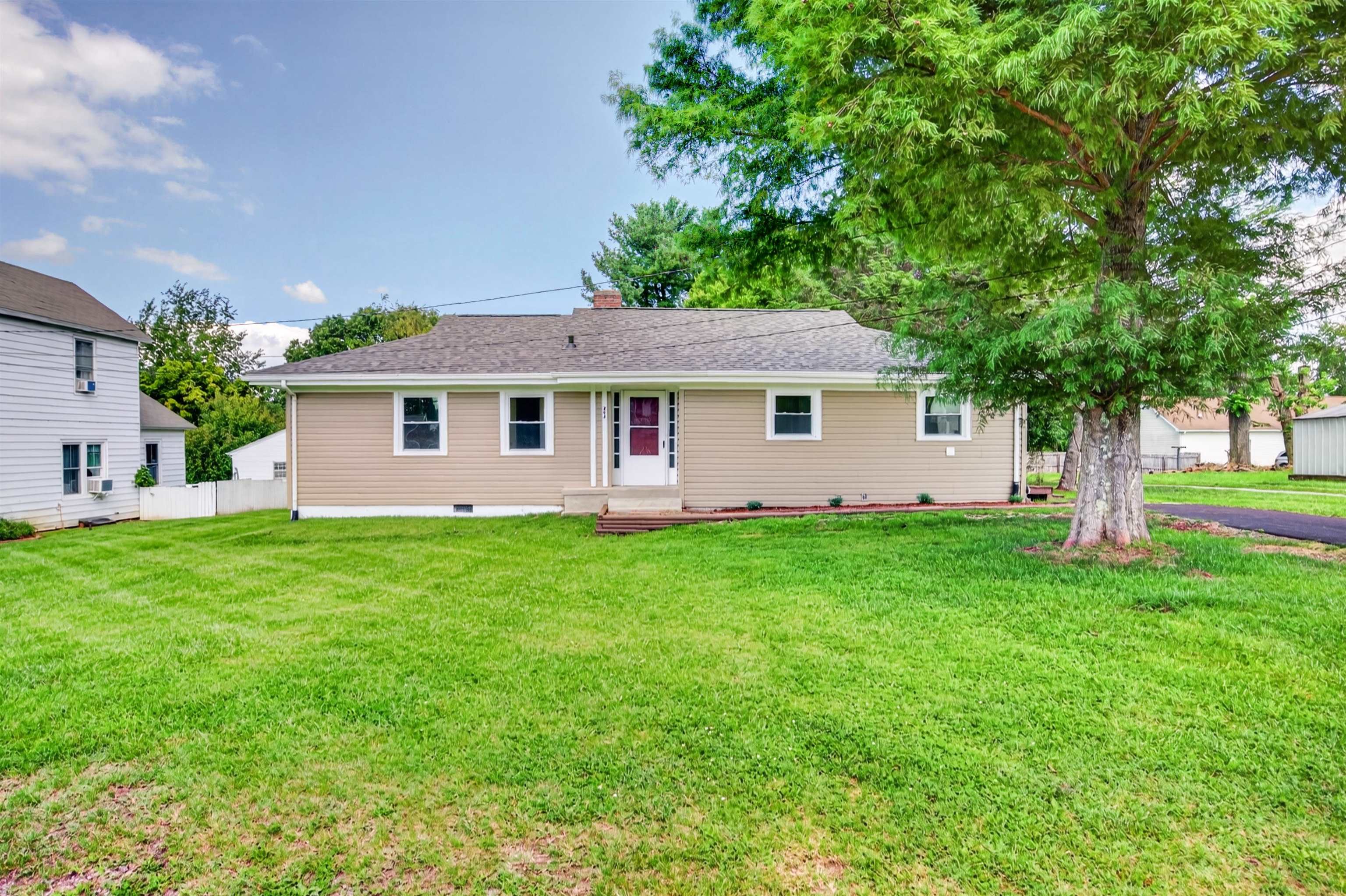 203 Taylor Street Radford VA 24141