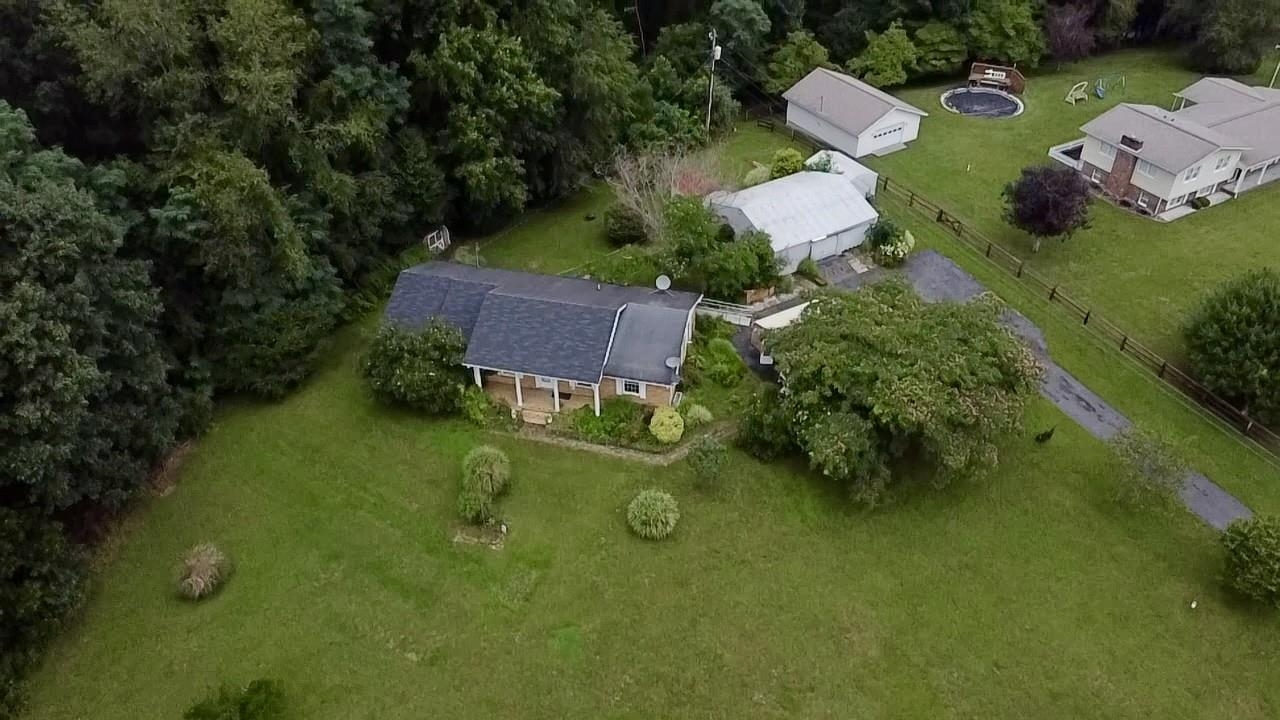 92 SE Fawn Lane SE Rocky Gap VA 24366