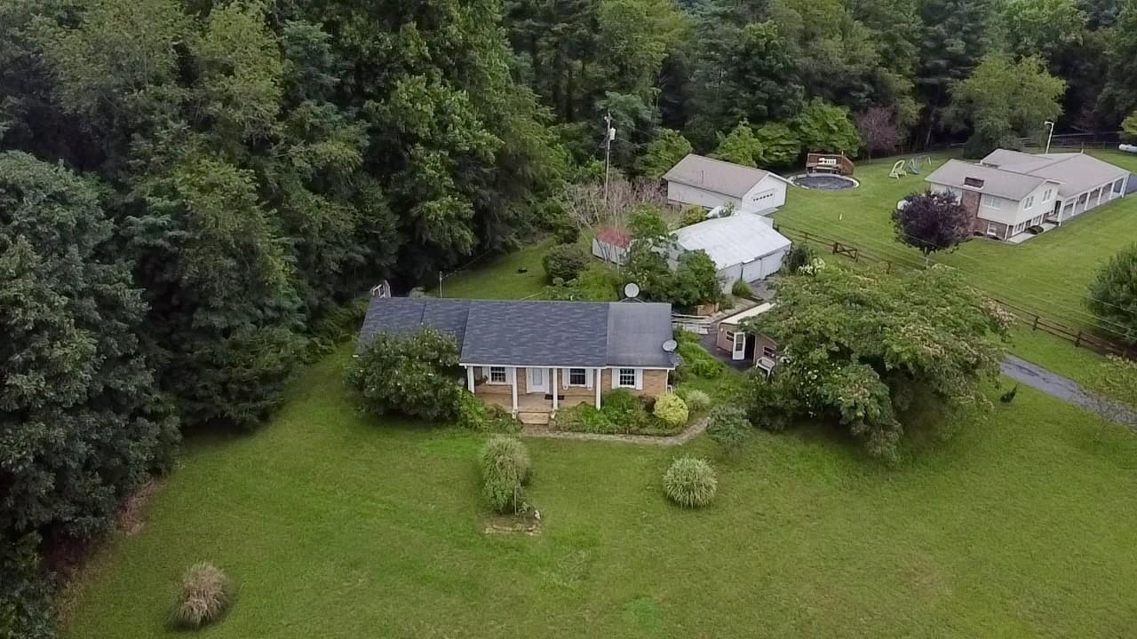 92 SE Fawn Lane SE Rocky Gap VA 24366