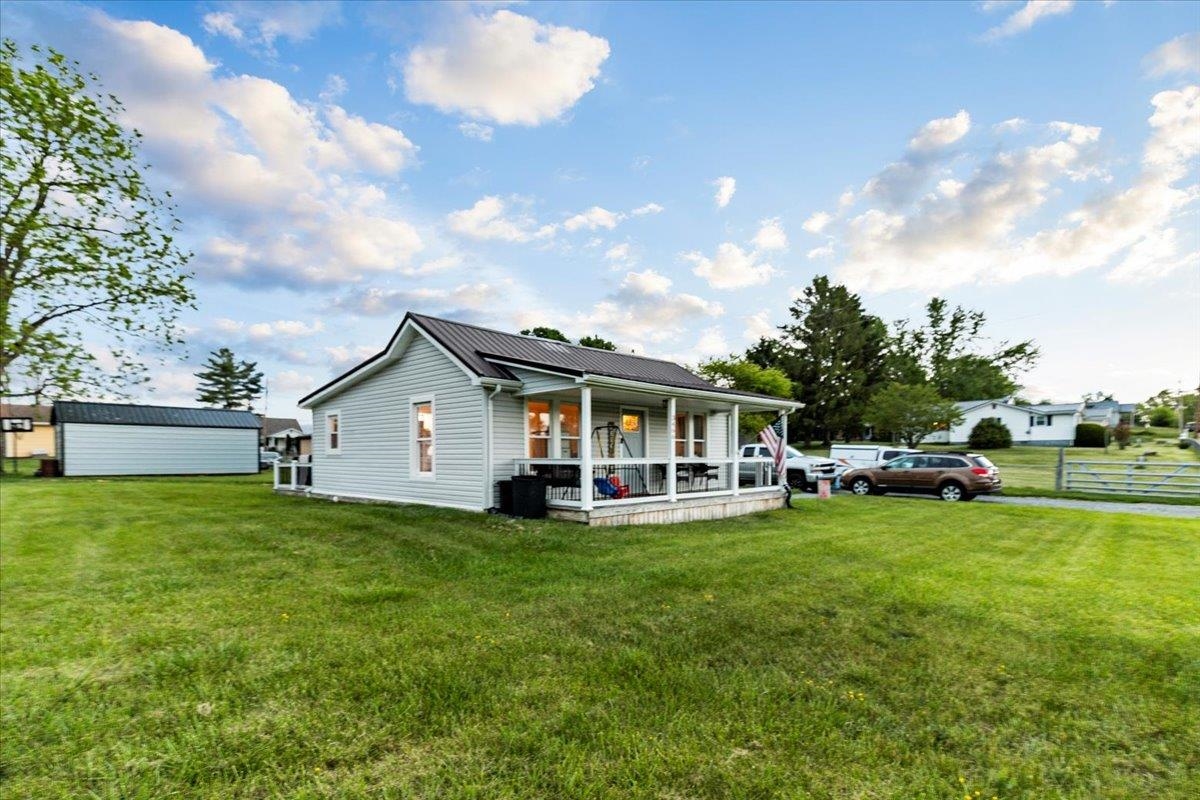 3466 Hilton Village Loop Pulaski VA 24301