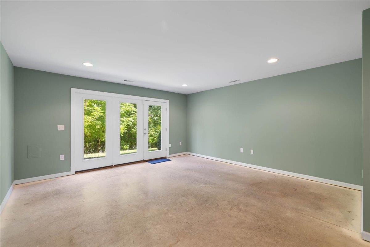 1202 Redbud Road Blacksburg VA 24060