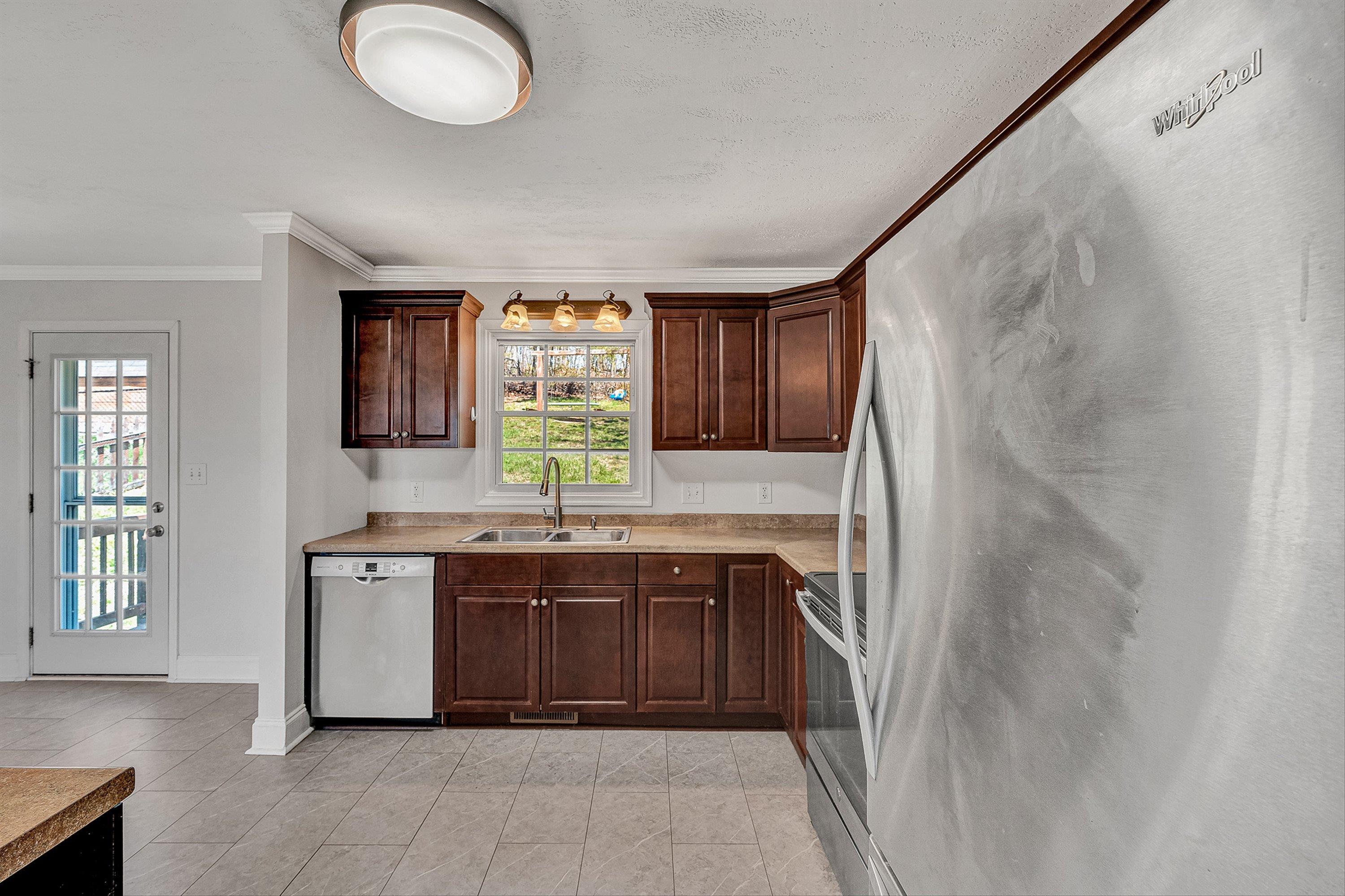 385 Tanglewood Drive SE Christiansburg VA 24073