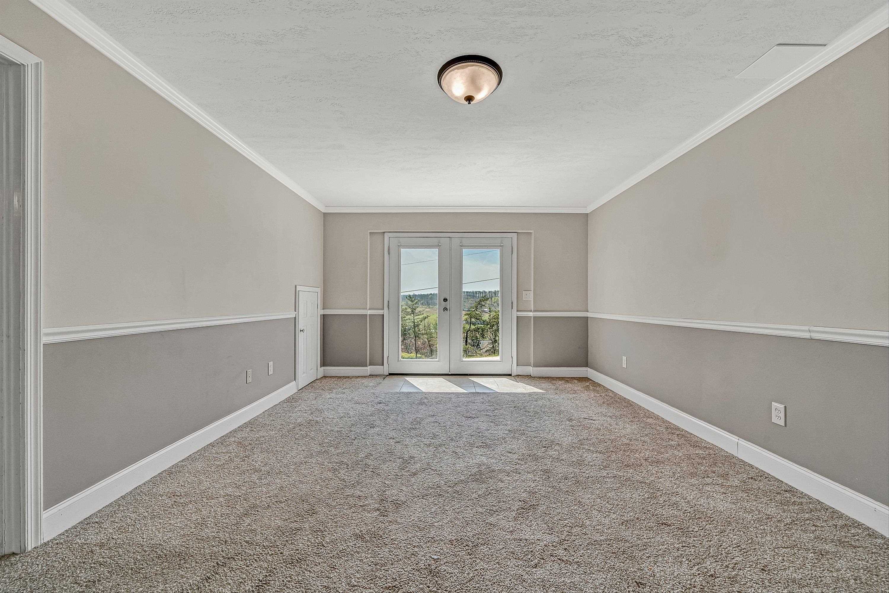 385 Tanglewood Drive SE Christiansburg VA 24073
