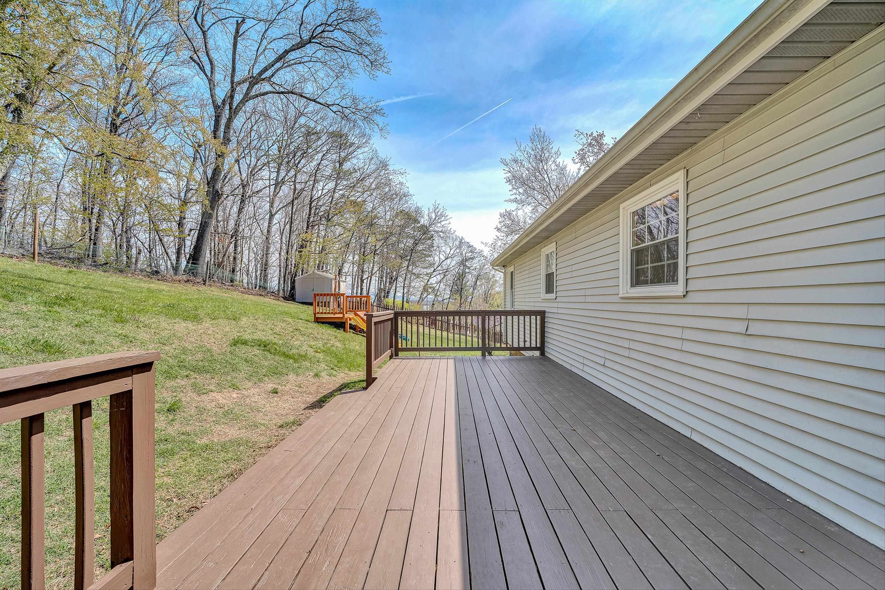 385 Tanglewood Drive SE Christiansburg VA 24073