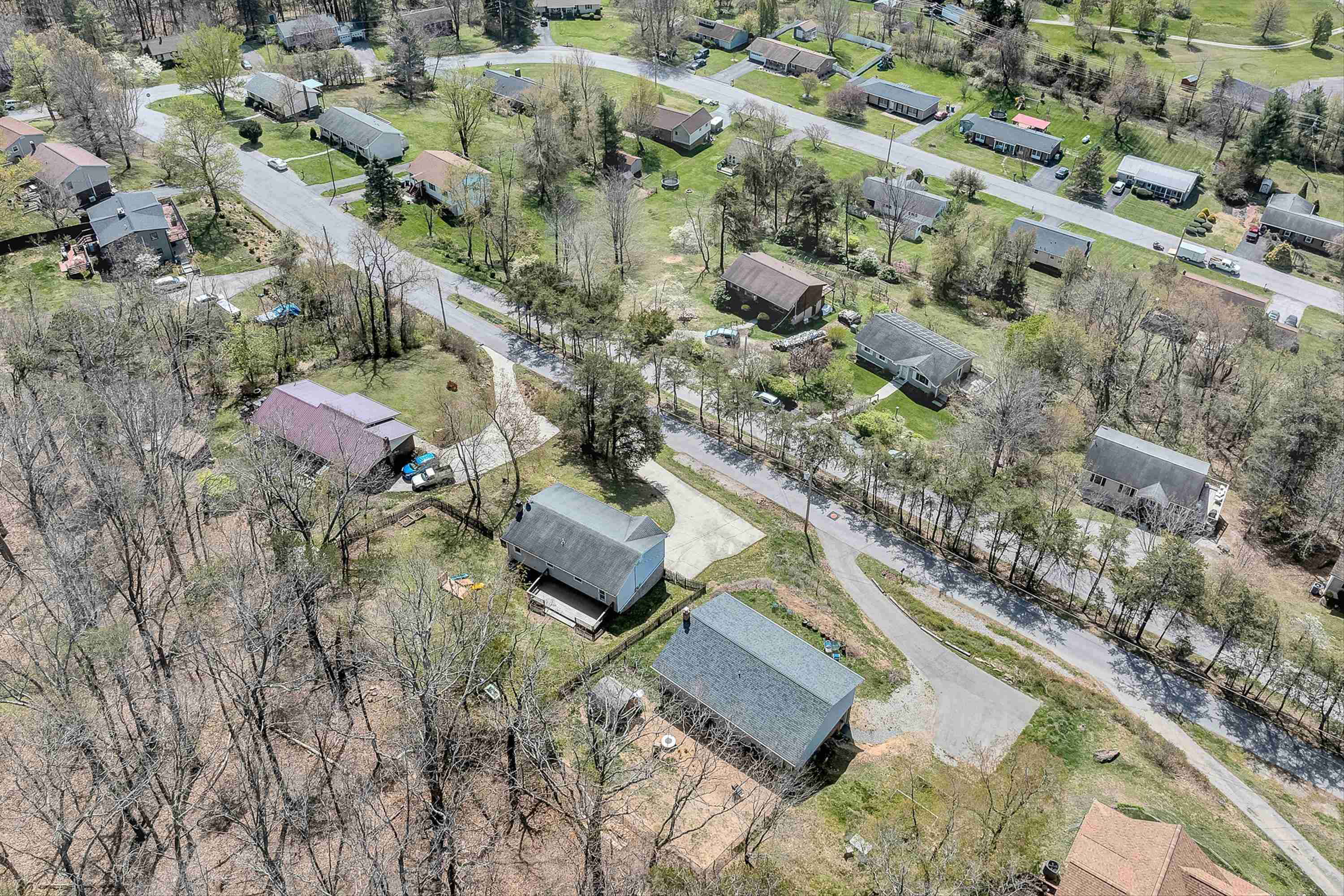 385 Tanglewood Drive SE Christiansburg VA 24073