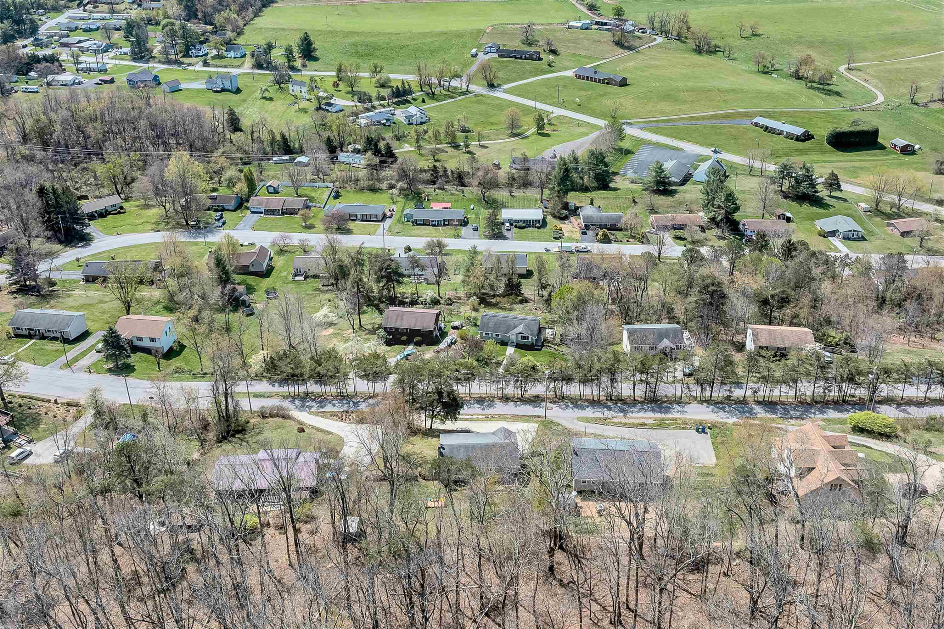 385 Tanglewood Drive SE Christiansburg VA 24073