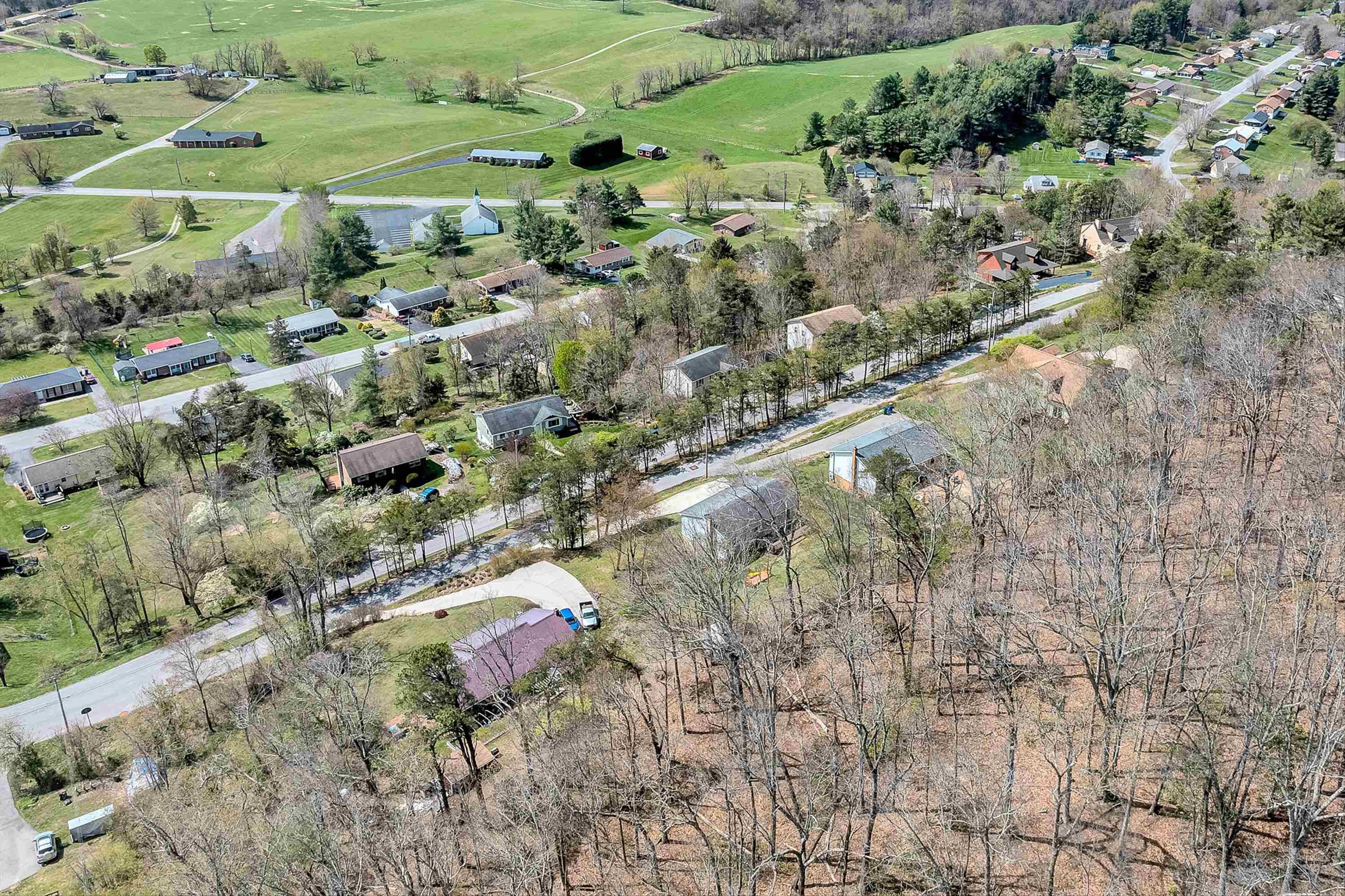 385 Tanglewood Drive SE Christiansburg VA 24073