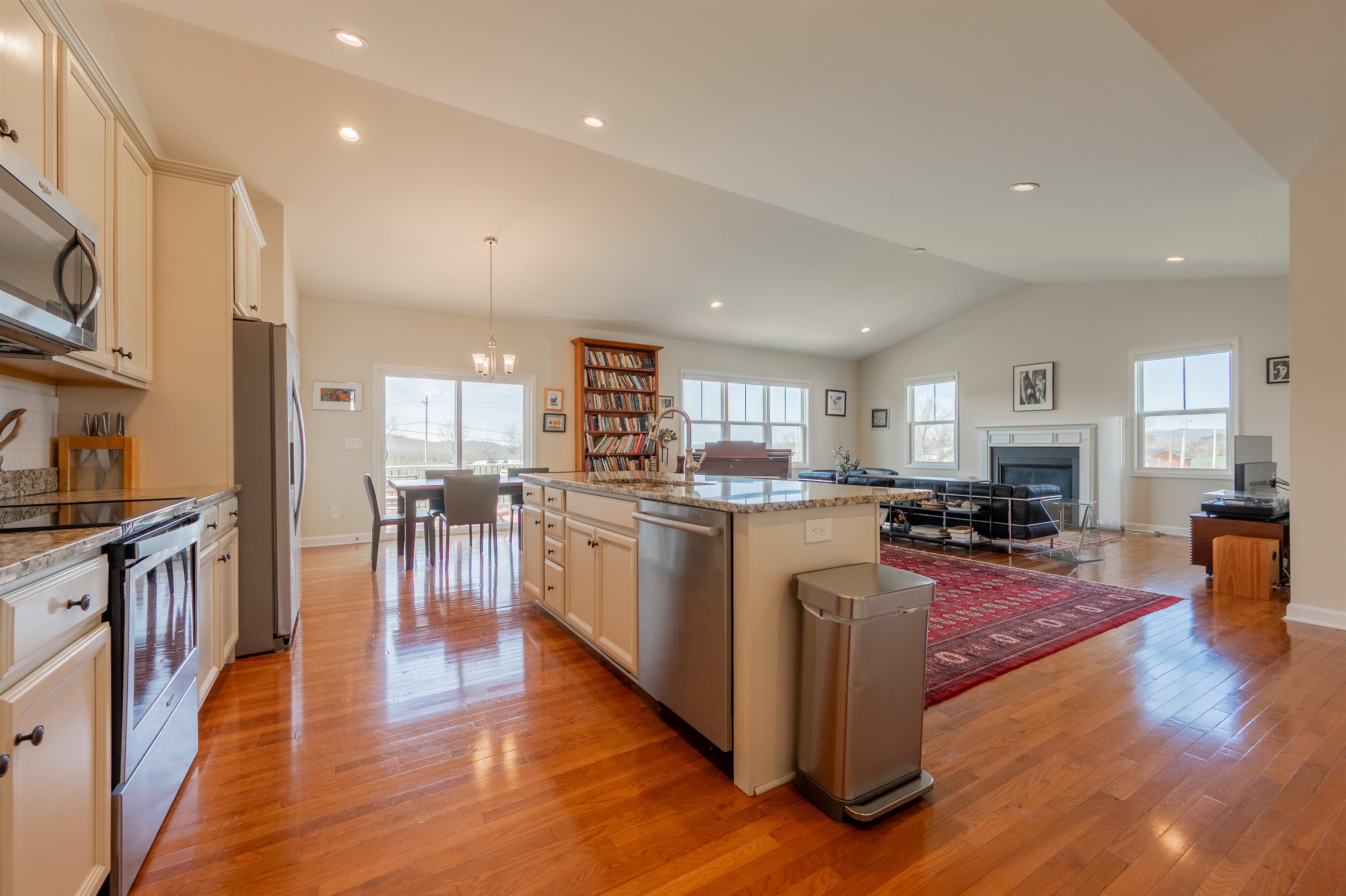 2306 Scenic Ridge Circle Blacksburg VA 24060