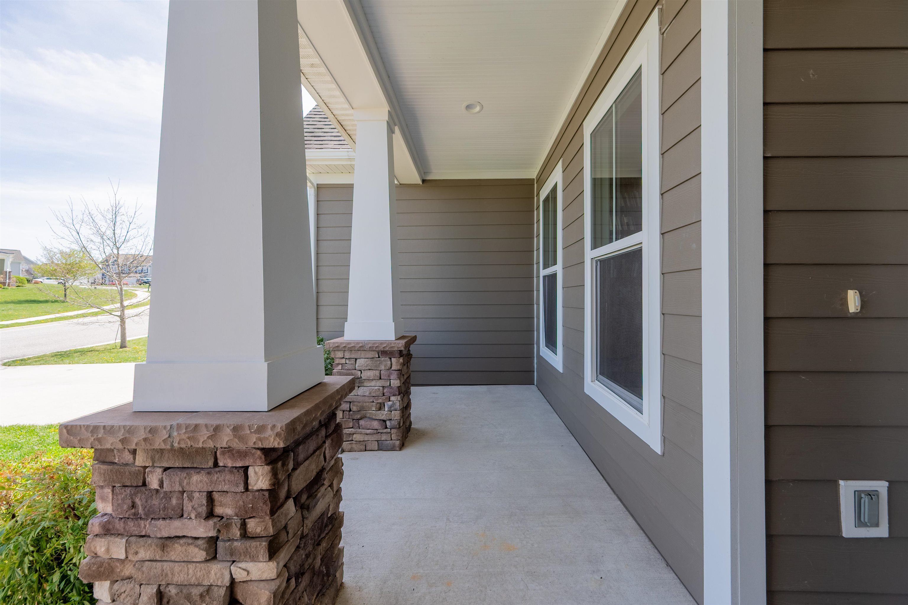 2306 Scenic Ridge Circle Blacksburg VA 24060