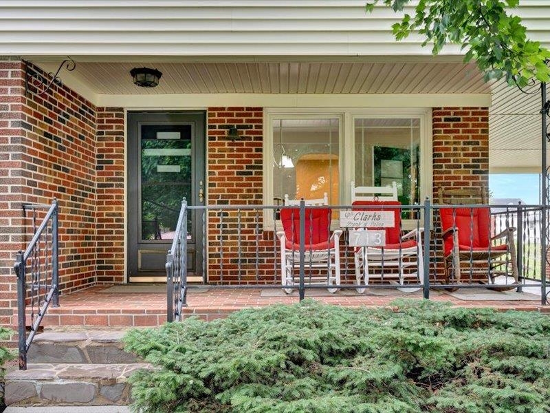 713 10th Street Radford VA 24141
