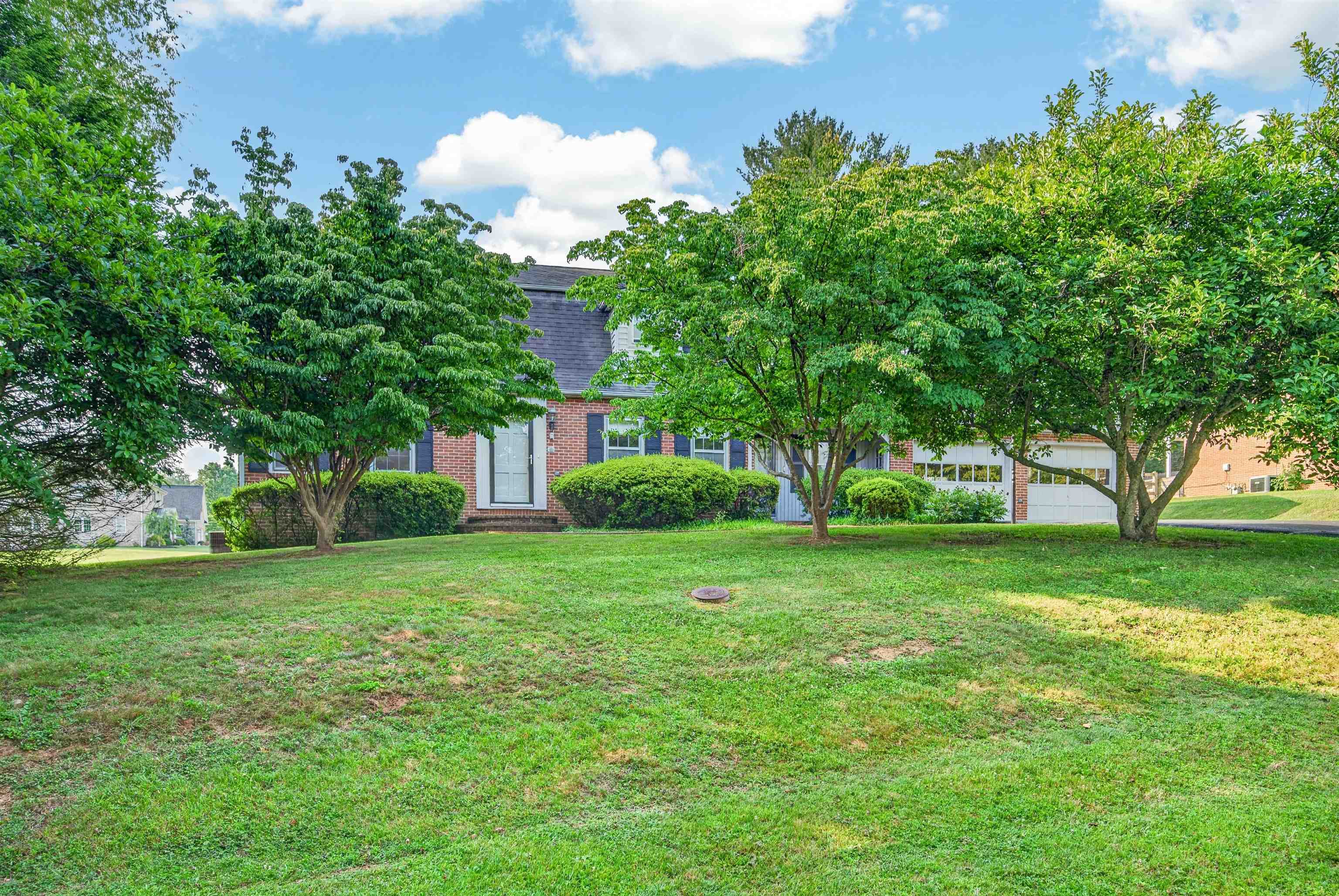 4 8th Street Radford VA 24141