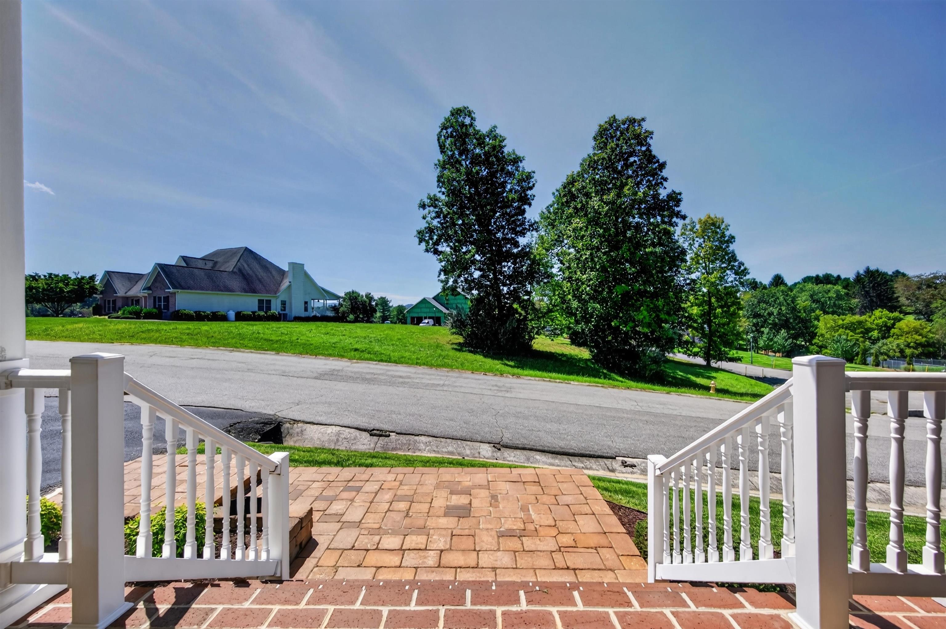1755 W Monroe Street W Wytheville VA 24382