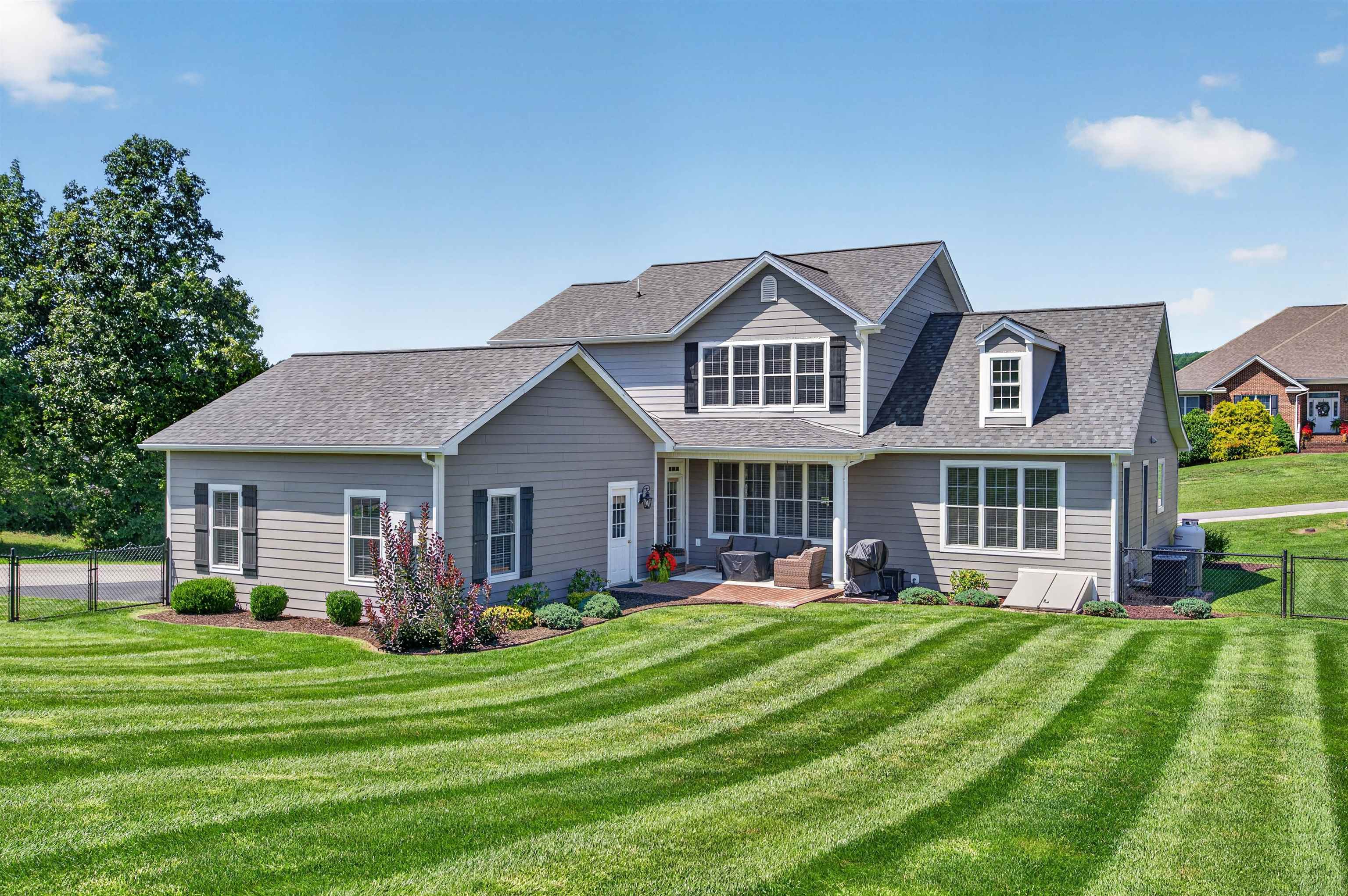 1755 W Monroe Street W Wytheville VA 24382