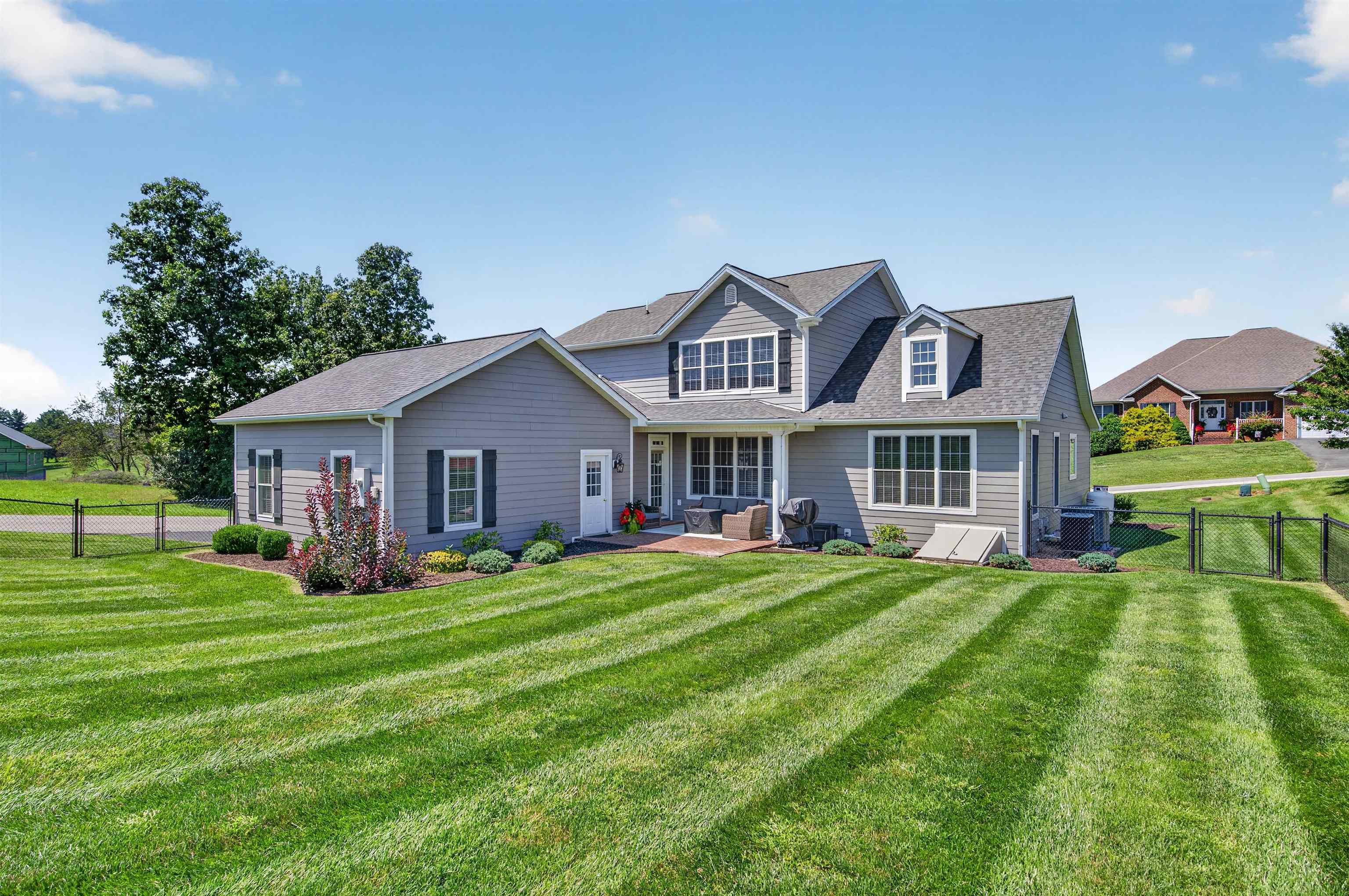 1755 W Monroe Street W Wytheville VA 24382