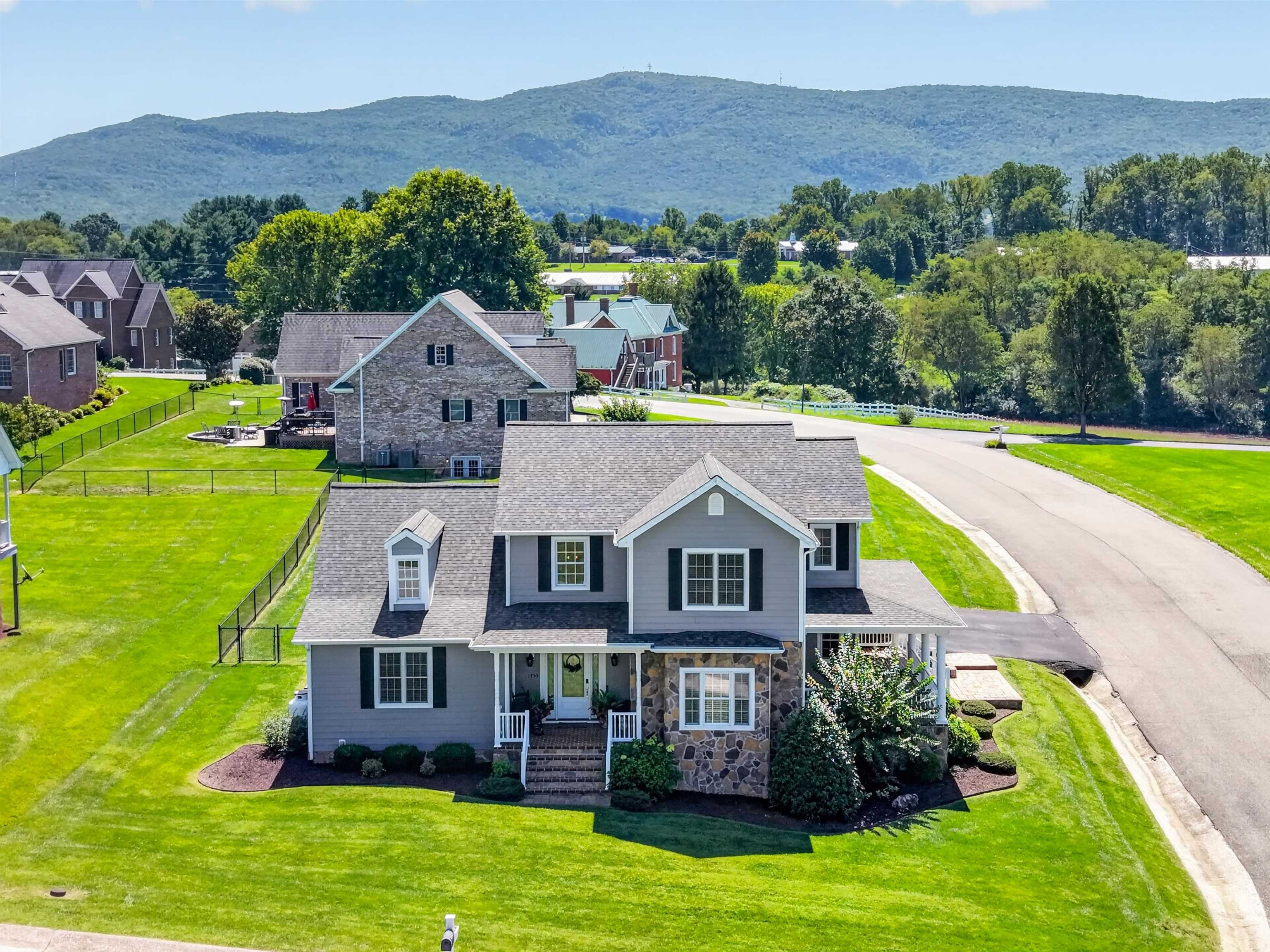 1755 W Monroe Street W Wytheville VA 24382