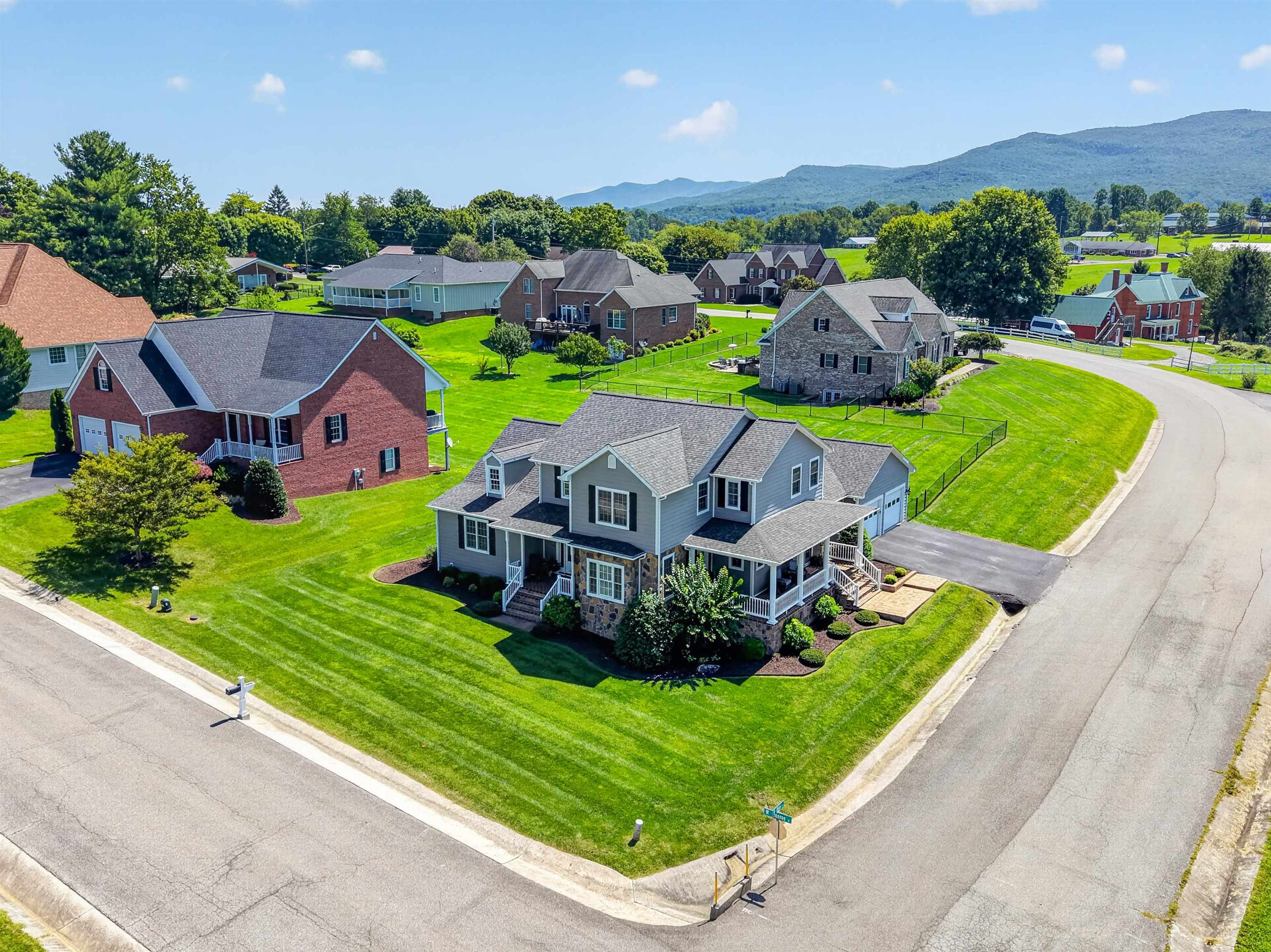 1755 W Monroe Street W Wytheville VA 24382