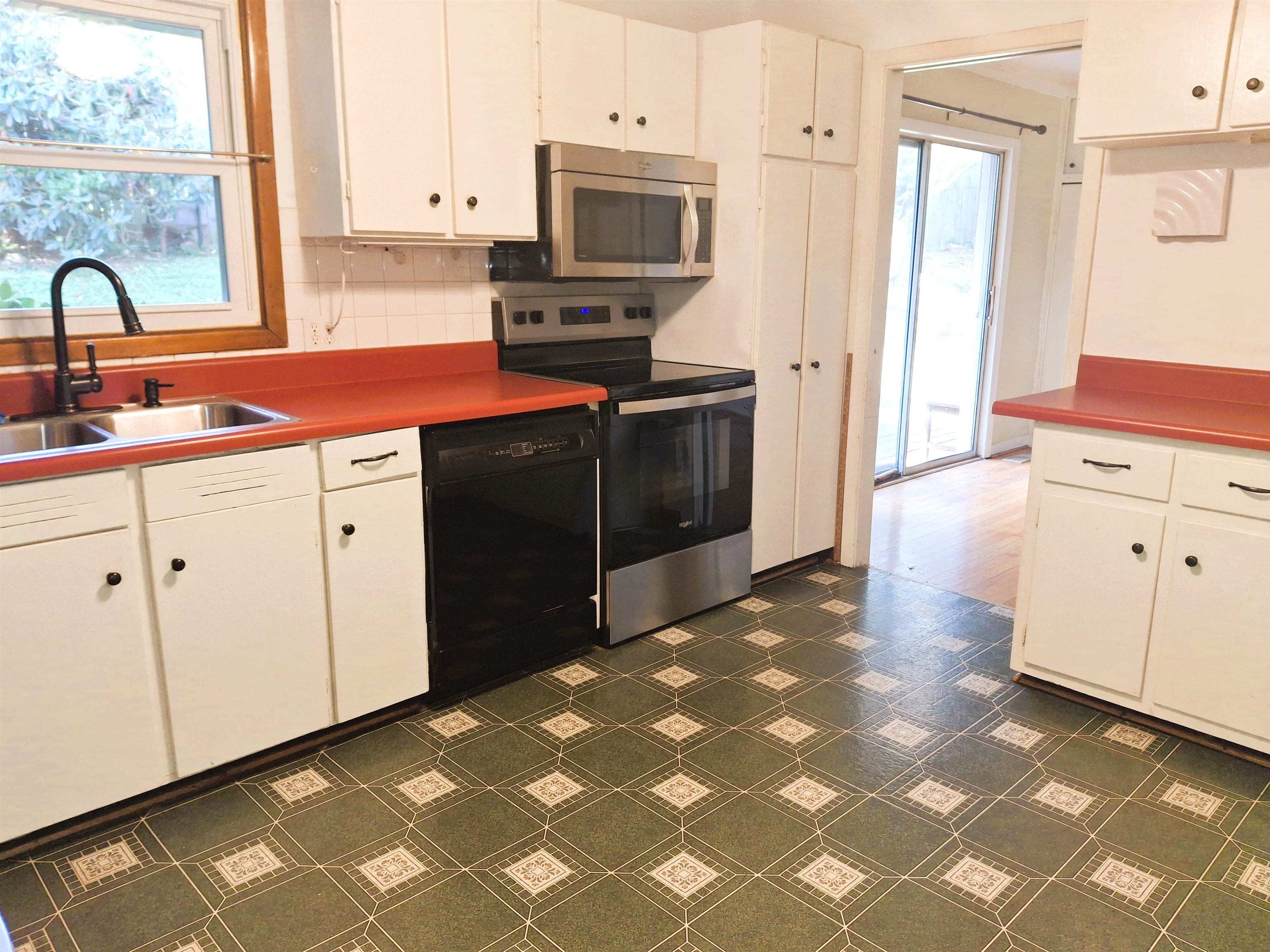303 Mountain Drive Pearisburg VA 24134