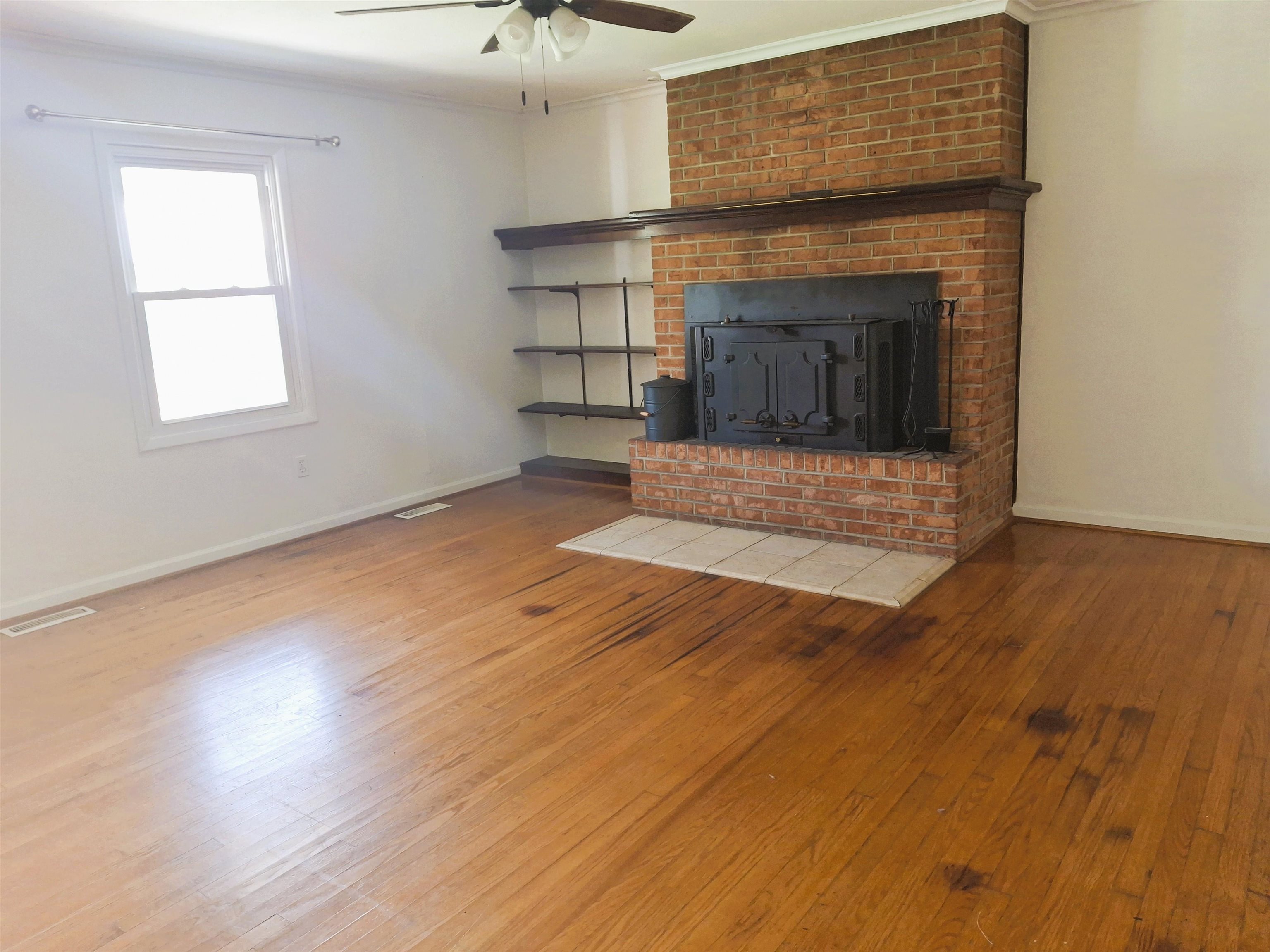 303 Mountain Drive Pearisburg VA 24134