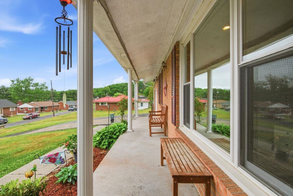 303 Mountain Drive Pearisburg VA 24134