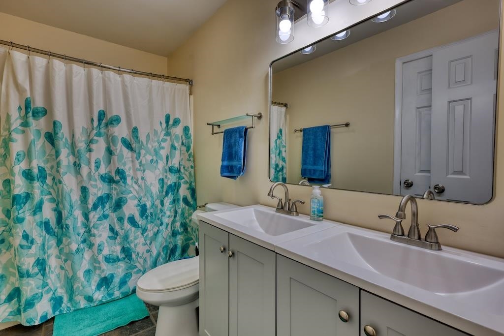 1460 West View Drive Christiansburg VA 24073