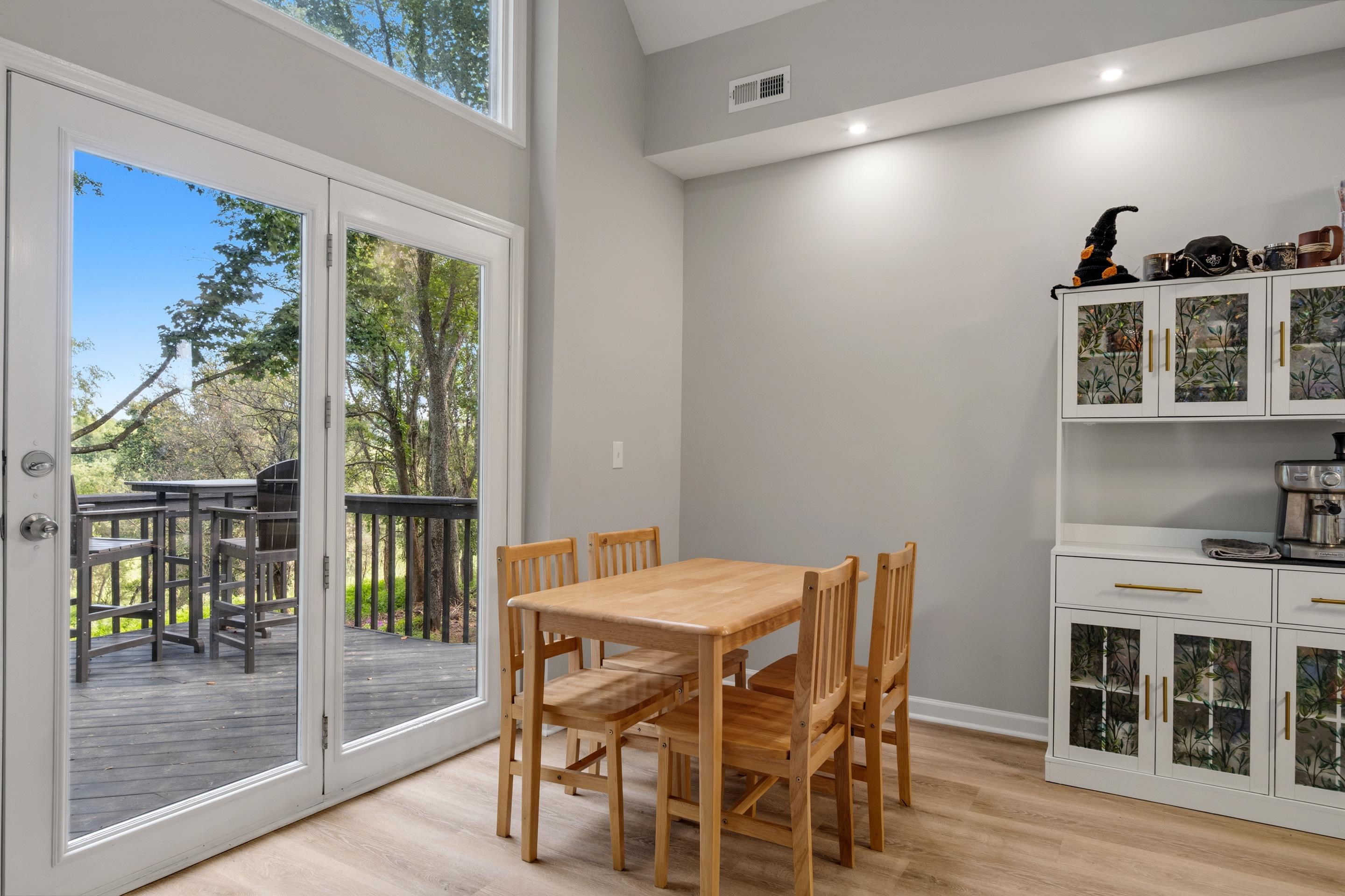 2653 Old Baltimore Road Draper VA 24324
