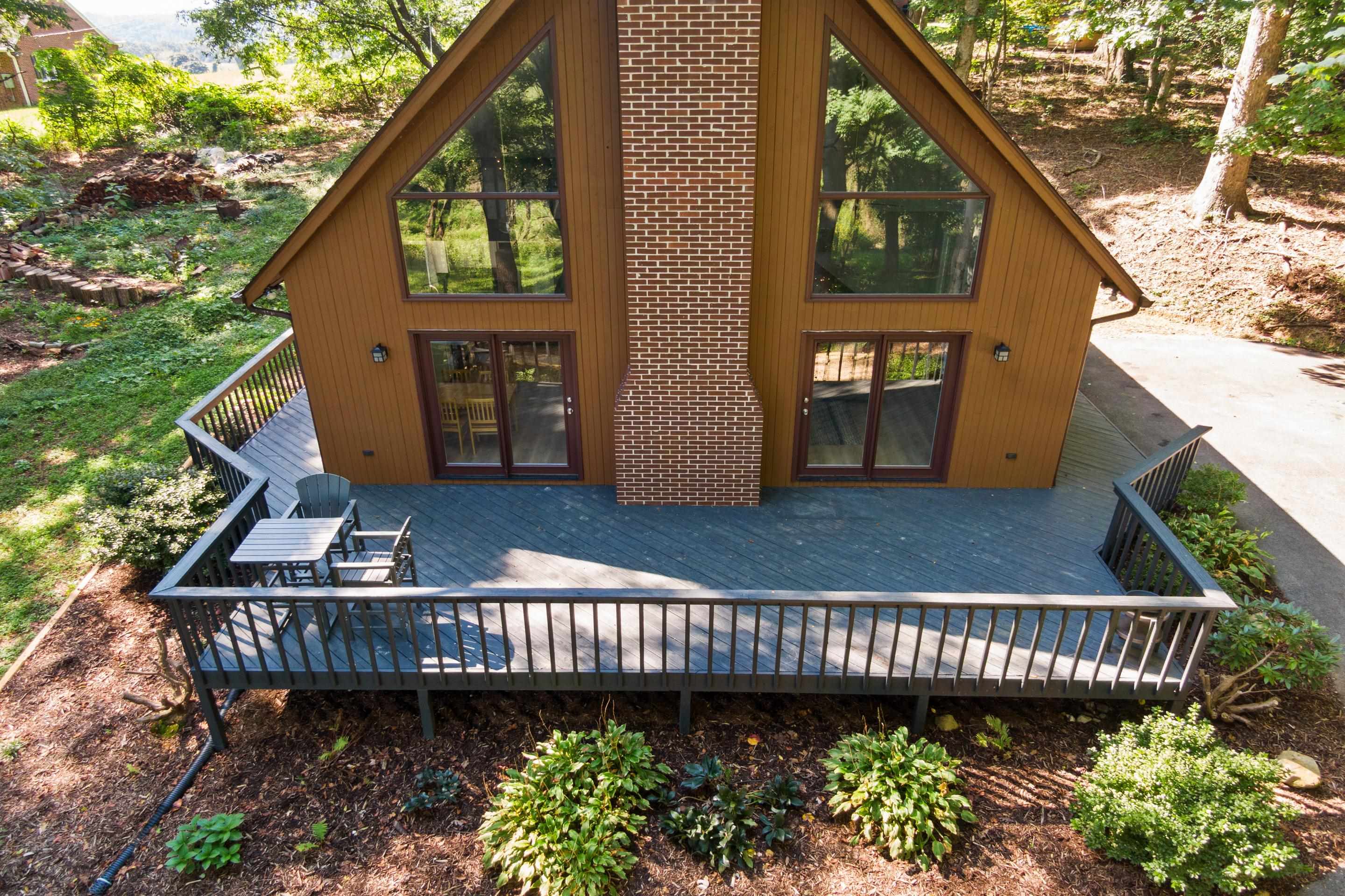 2653 Old Baltimore Road Draper VA 24324