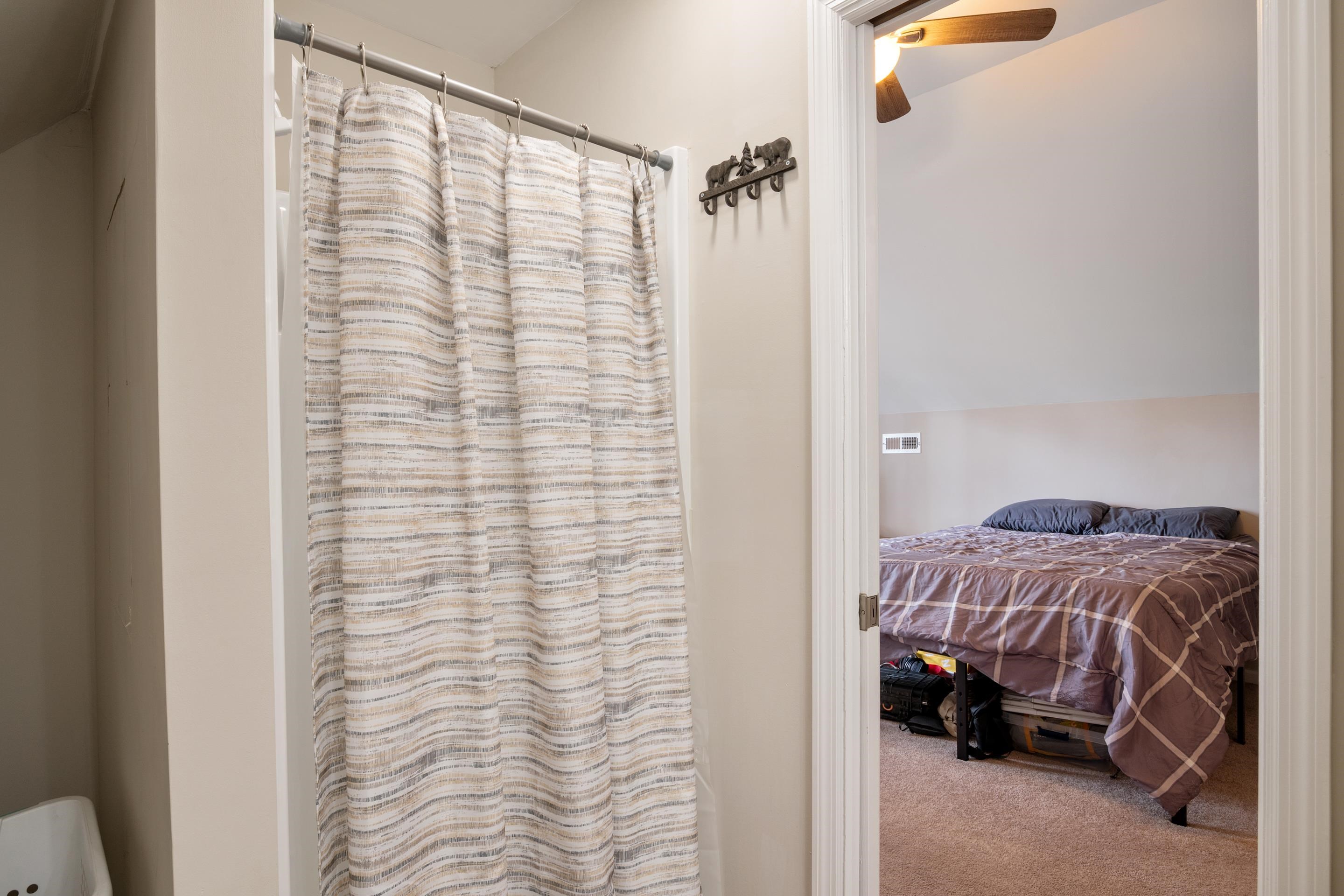 2653 Old Baltimore Road Draper VA 24324