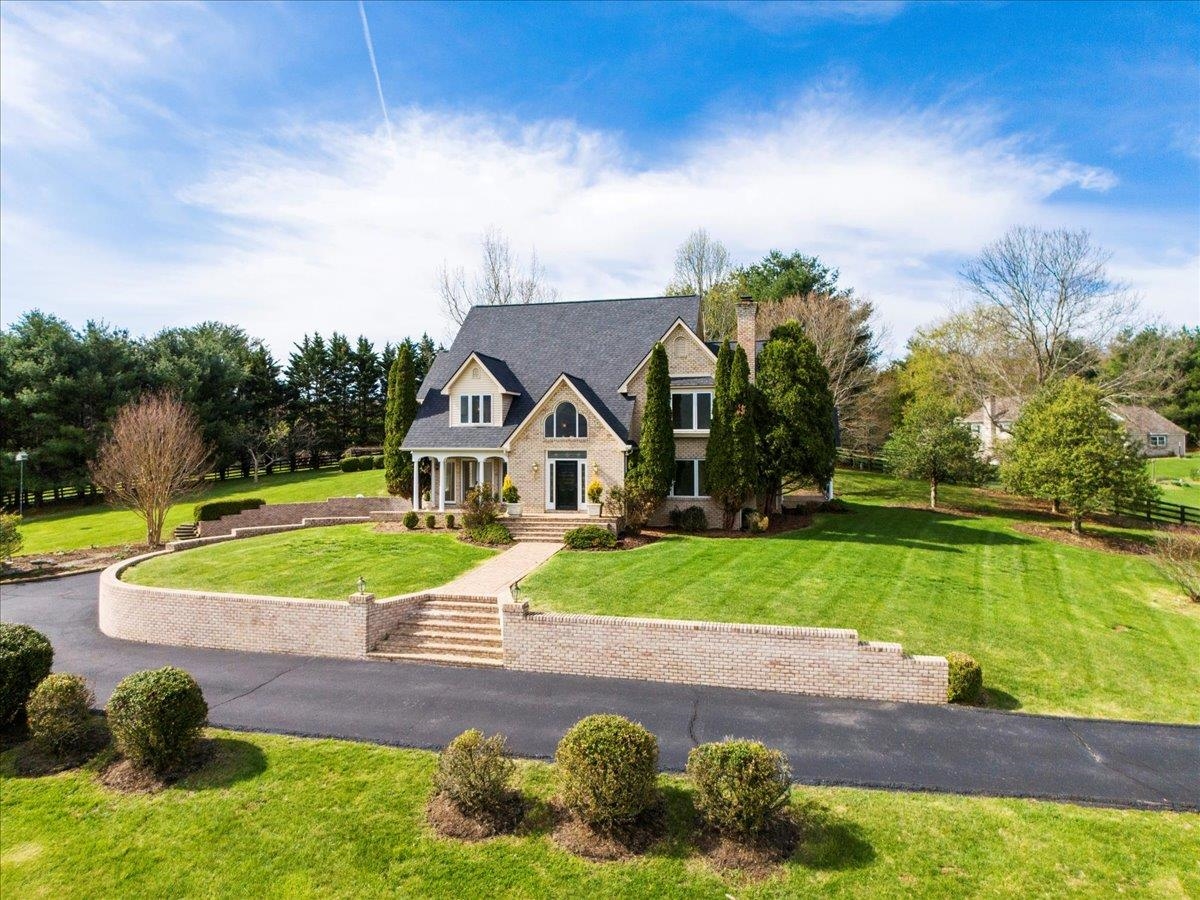 855 Deercroft Drive Blacksburg VA 24060
